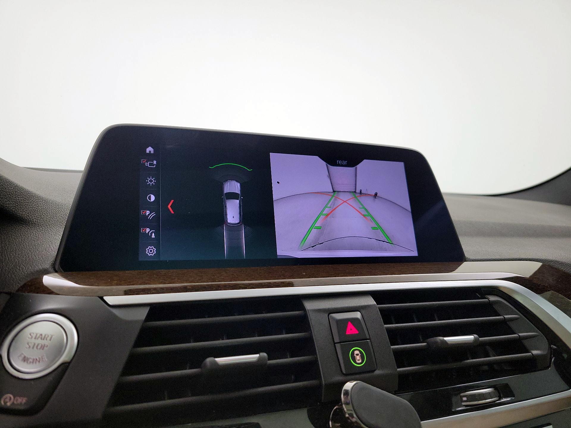 Thumbnail: 2021 BMW X3 - 15
