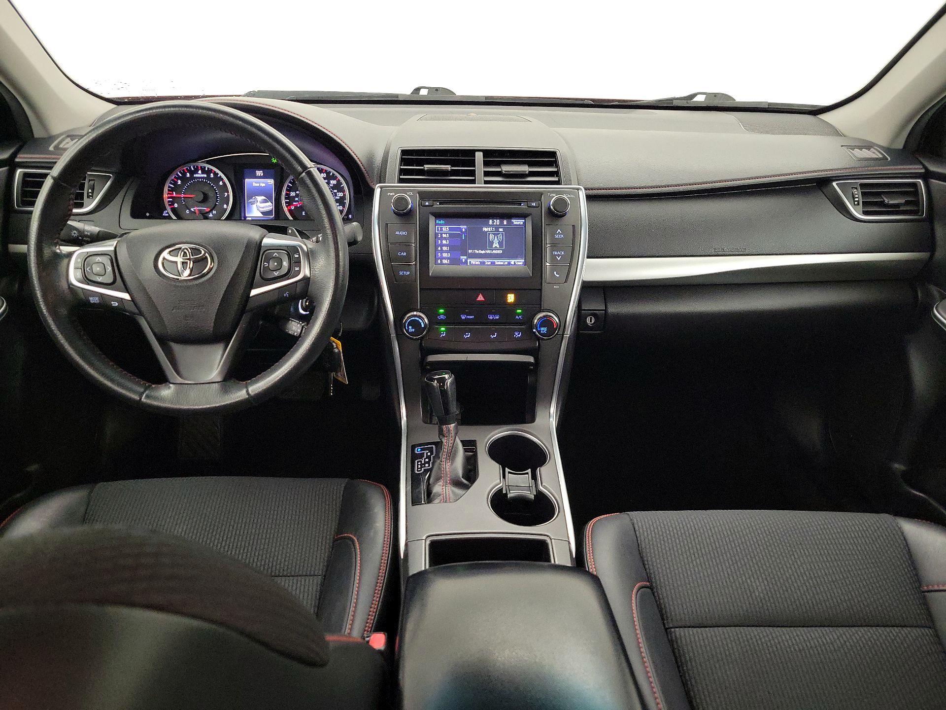 Thumbnail: 2017 Toyota Camry - 9