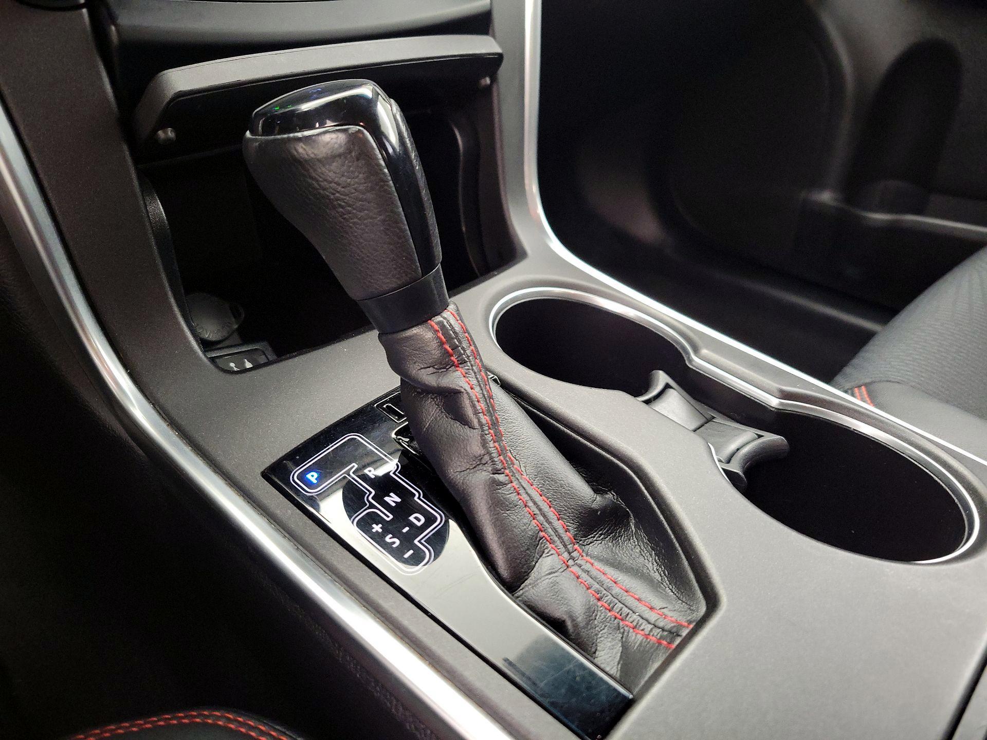 Thumbnail: 2017 Toyota Camry - 17