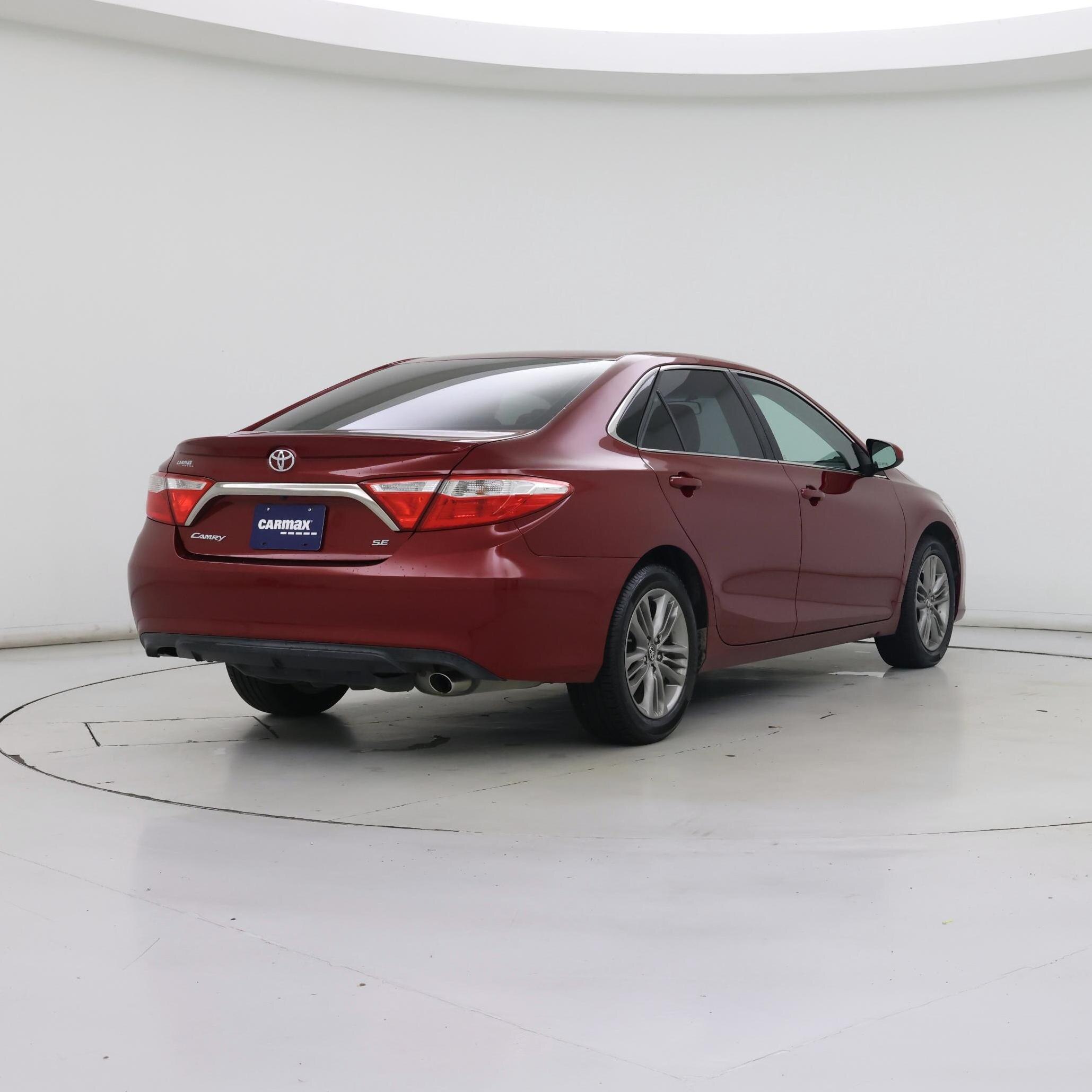Thumbnail: 2017 Toyota Camry - 8