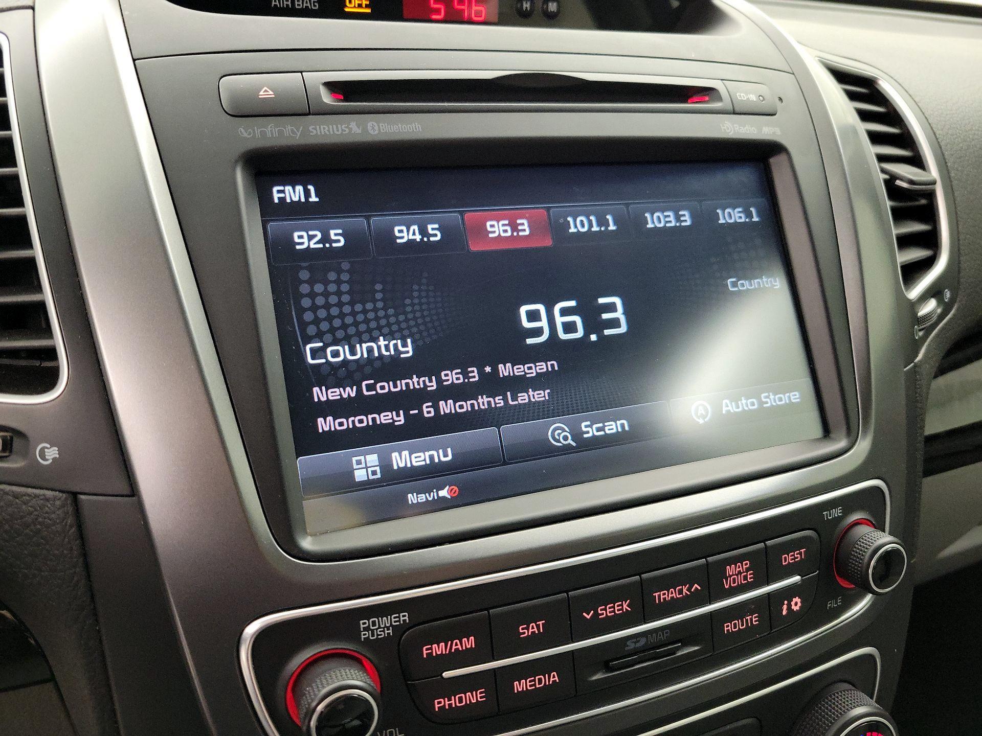 Thumbnail: 2014 Kia Sorento - 16