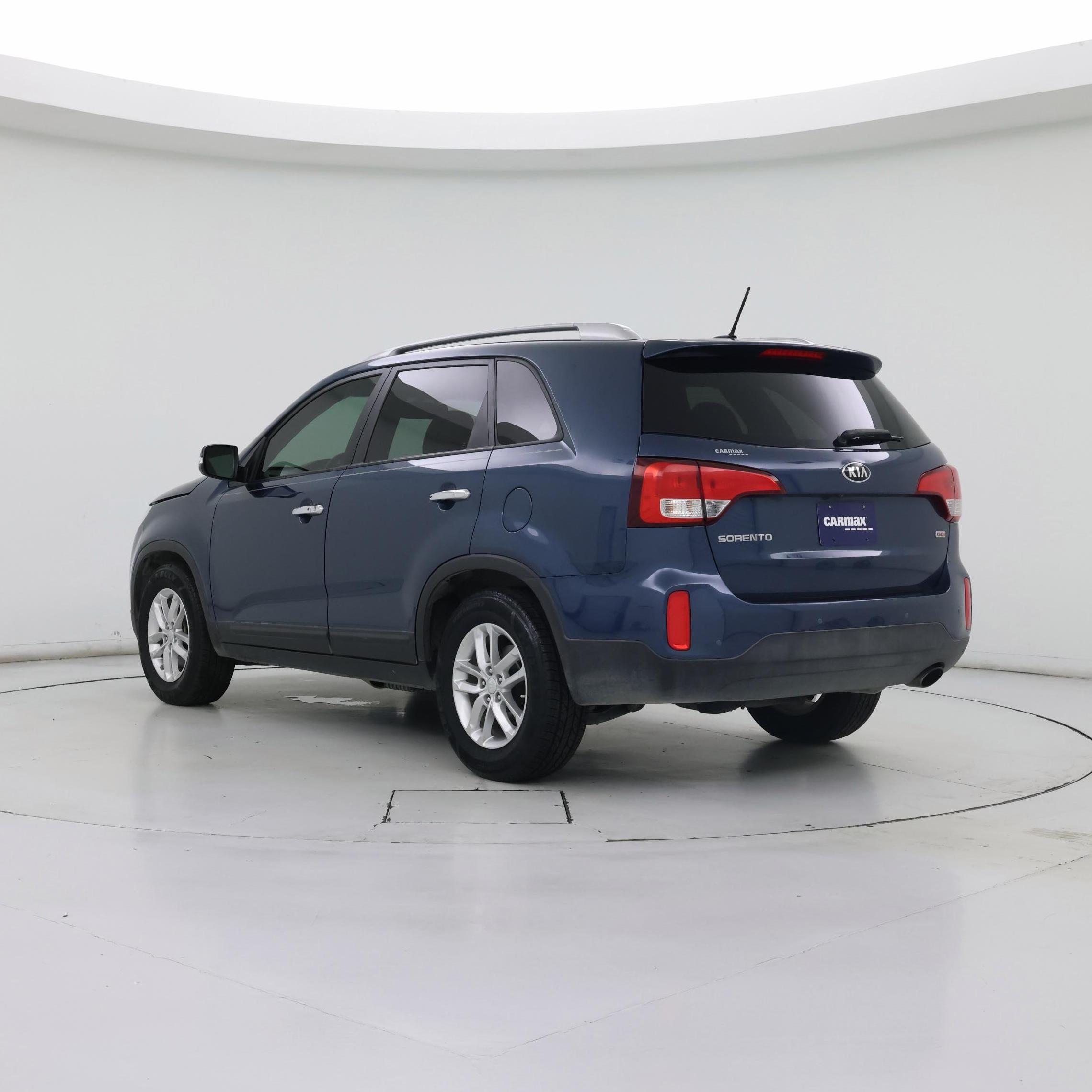 Thumbnail: 2014 Kia Sorento - 2