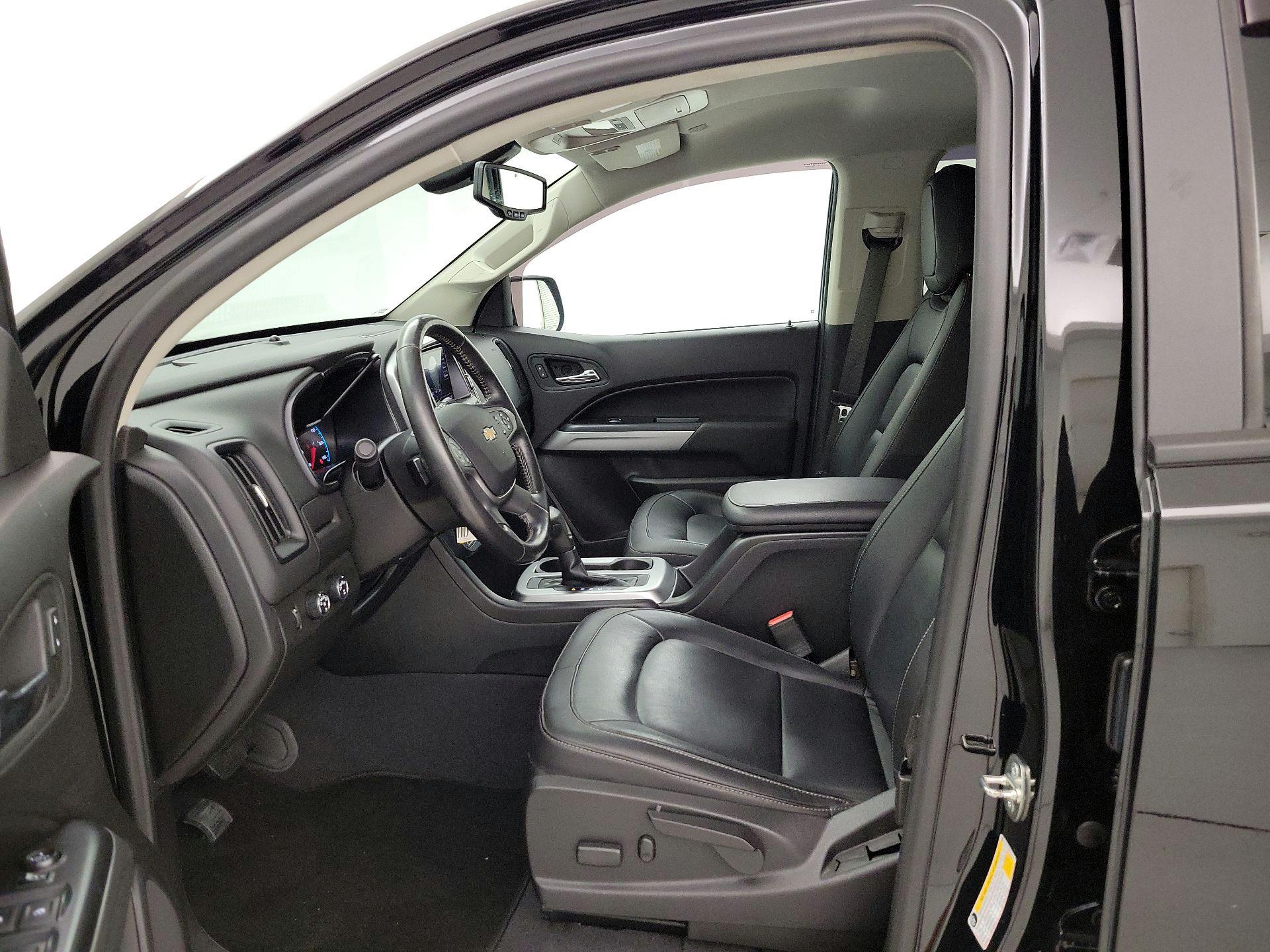 Thumbnail: 2019 Chevrolet Colorado - 11