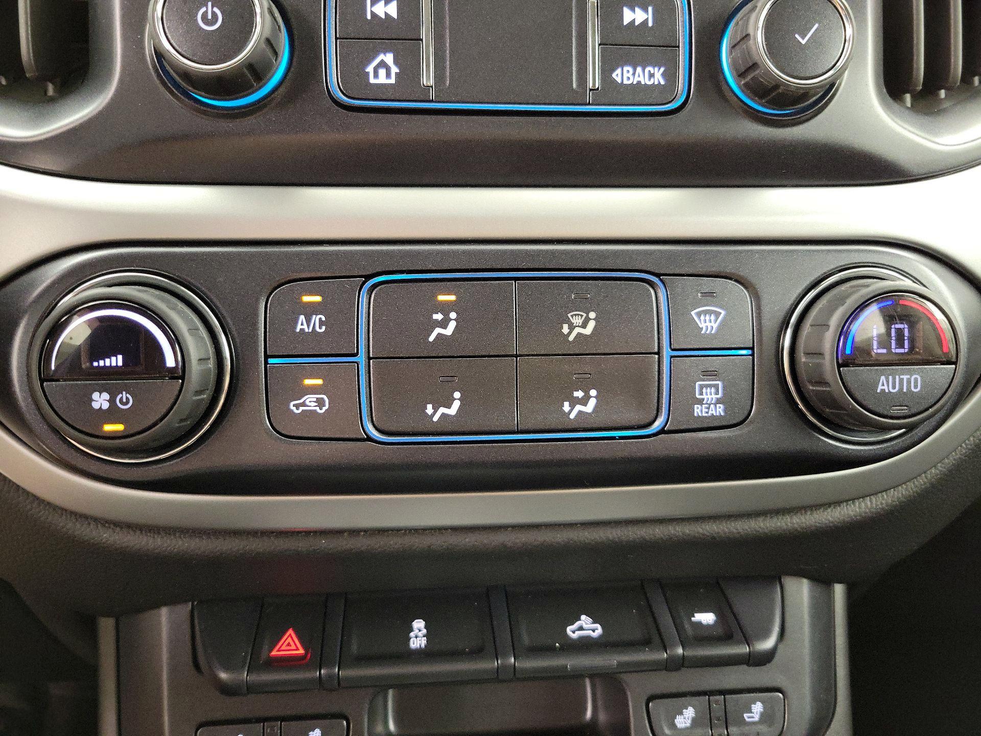 Thumbnail: 2019 Chevrolet Colorado - 16