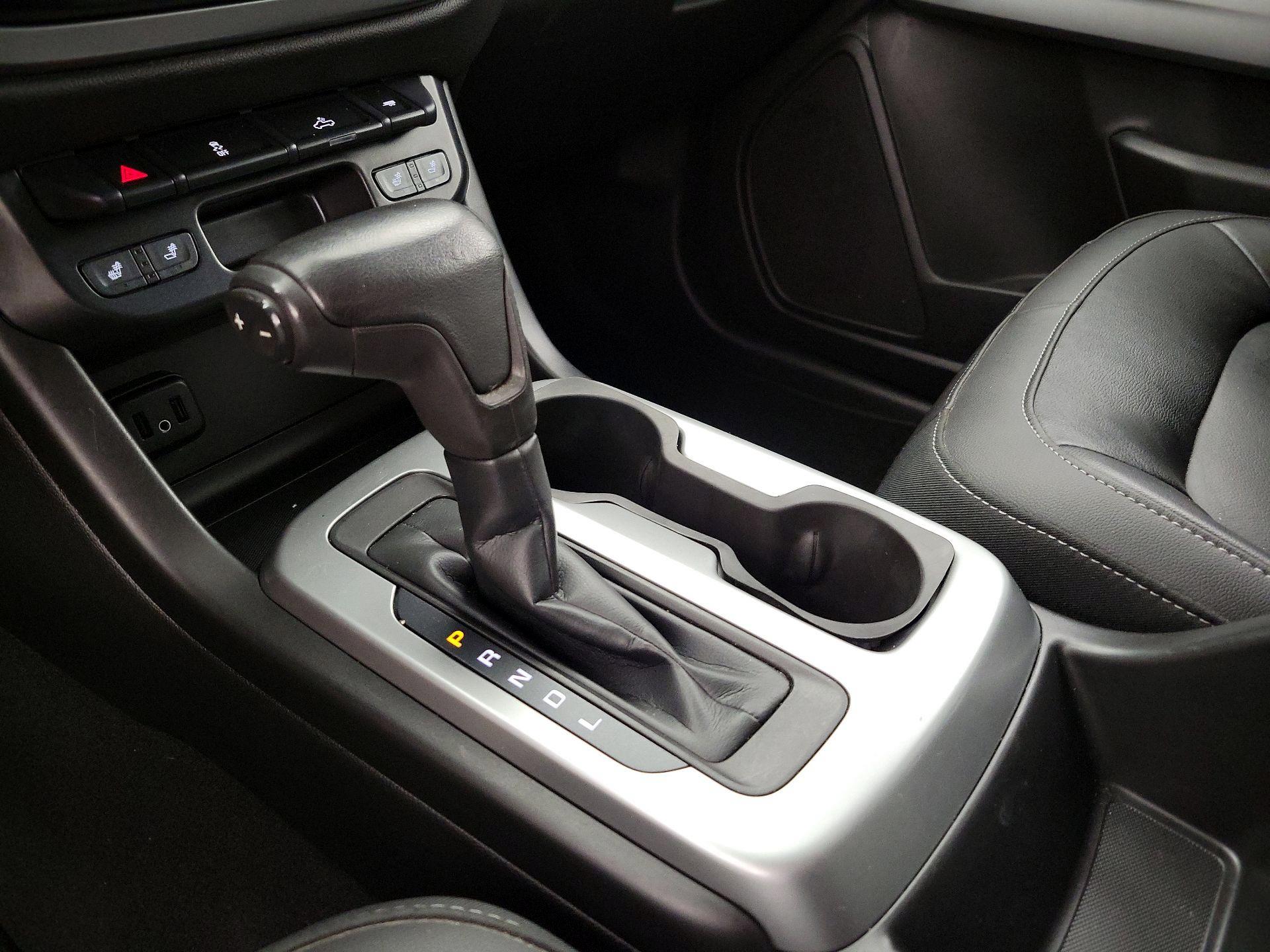 Thumbnail: 2019 Chevrolet Colorado - 17