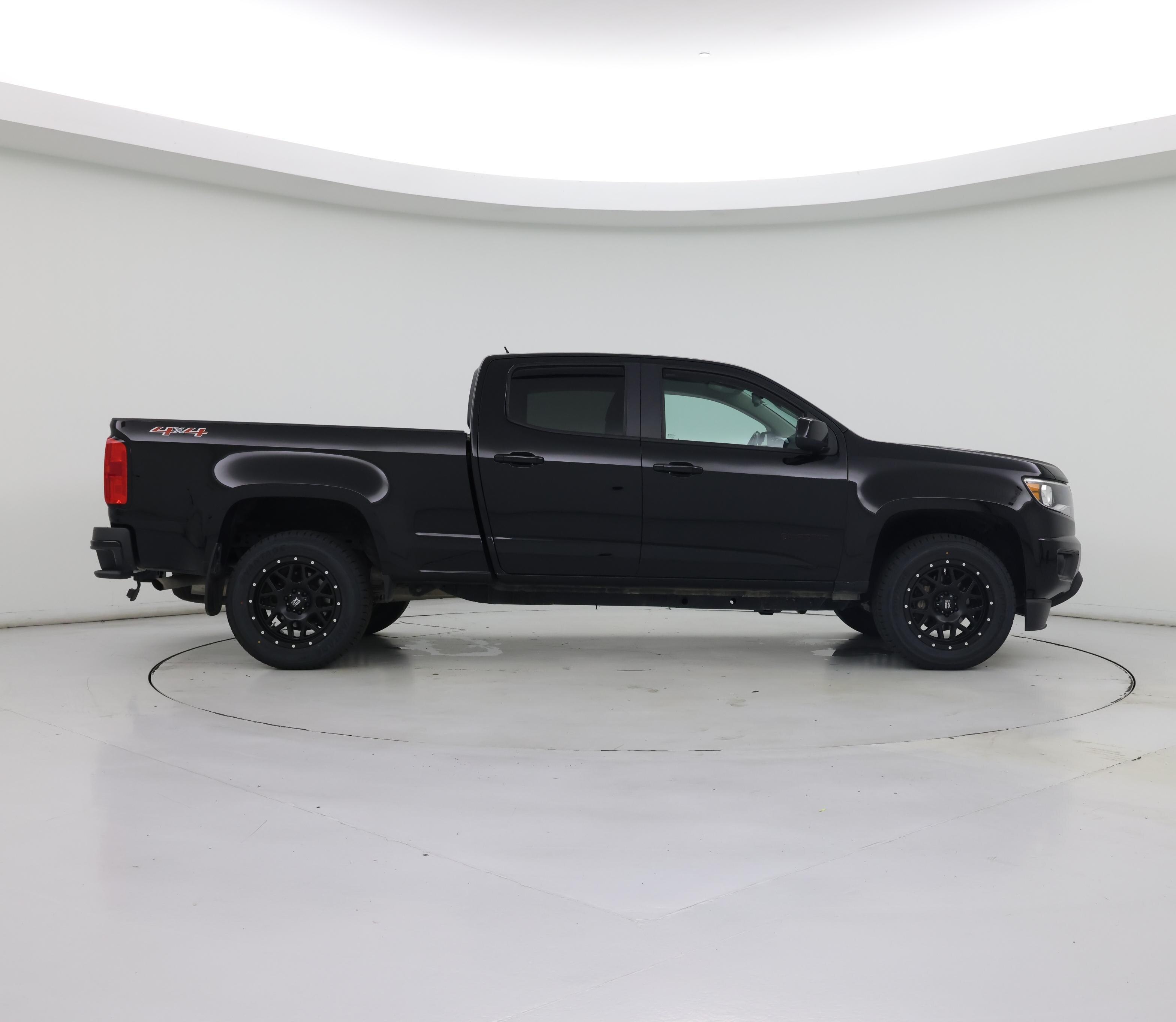 Thumbnail: 2019 Chevrolet Colorado - 7