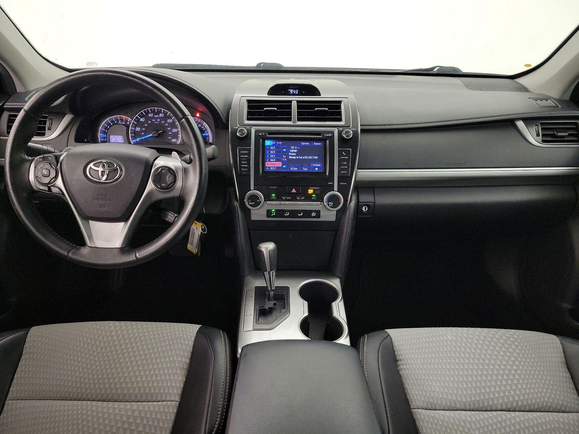 Thumbnail: 2014 Toyota Camry - 9