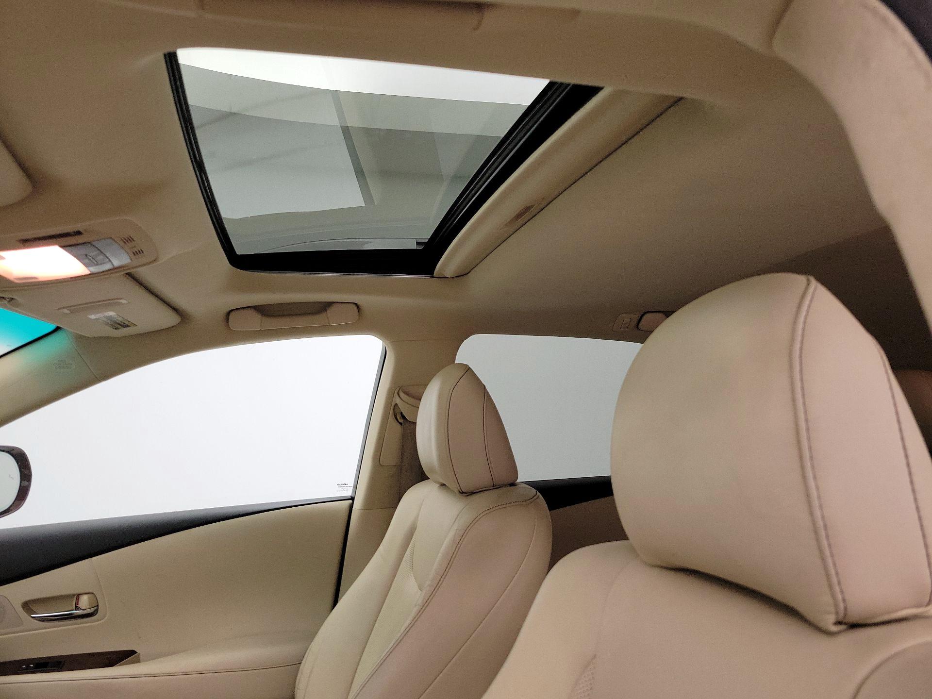 Thumbnail: 2015 Lexus RX - 18