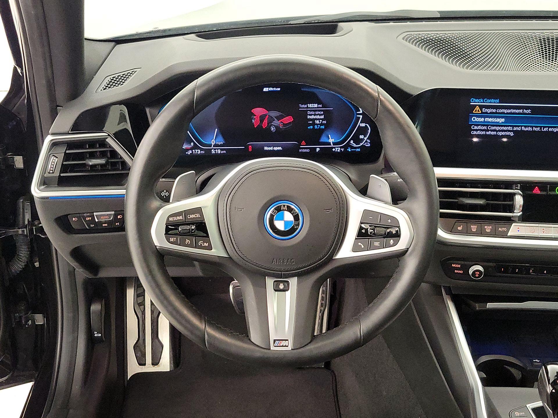 Thumbnail: 2022 BMW 3 Series - 10