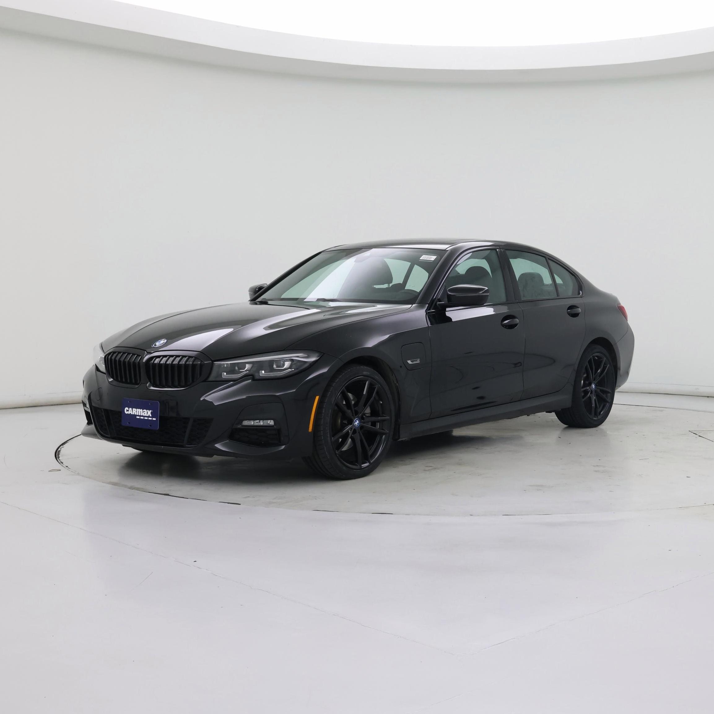 Thumbnail: 2022 BMW 3 Series - 4