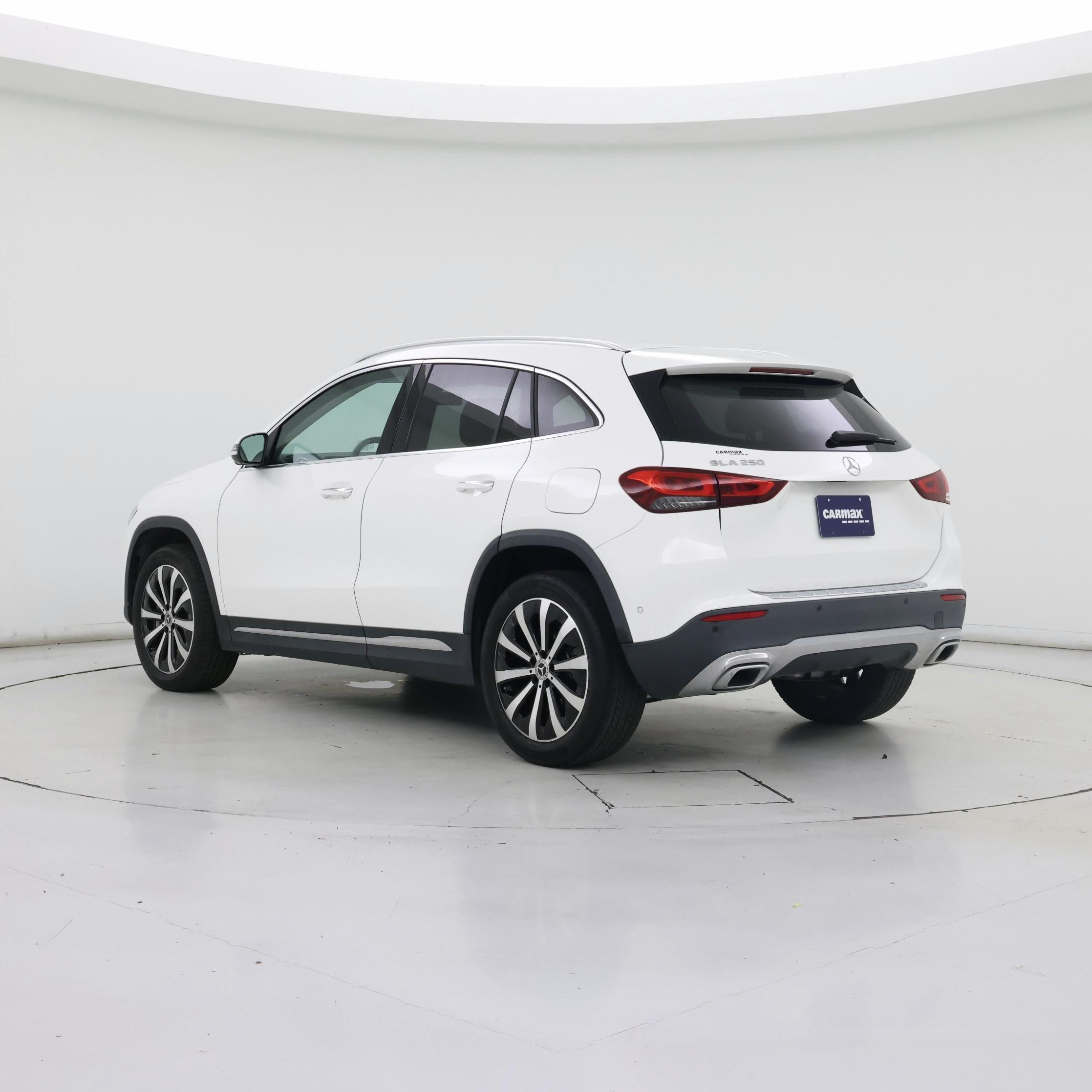 Thumbnail: 2023 Mercedes-Benz GLA - 2