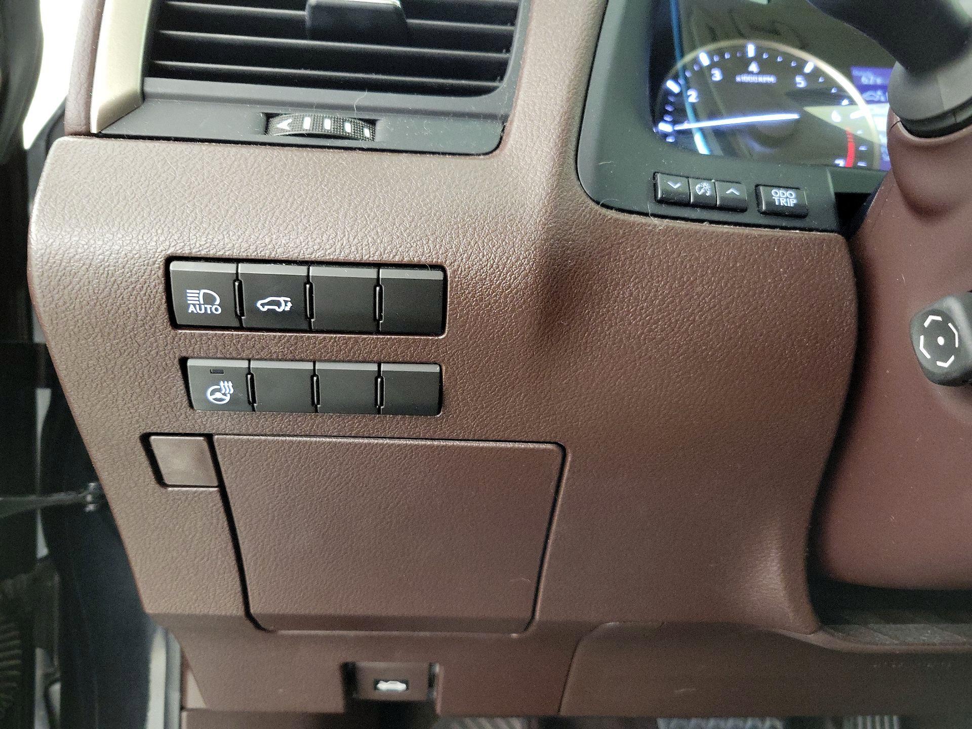 Thumbnail: 2017 Lexus RX - 13
