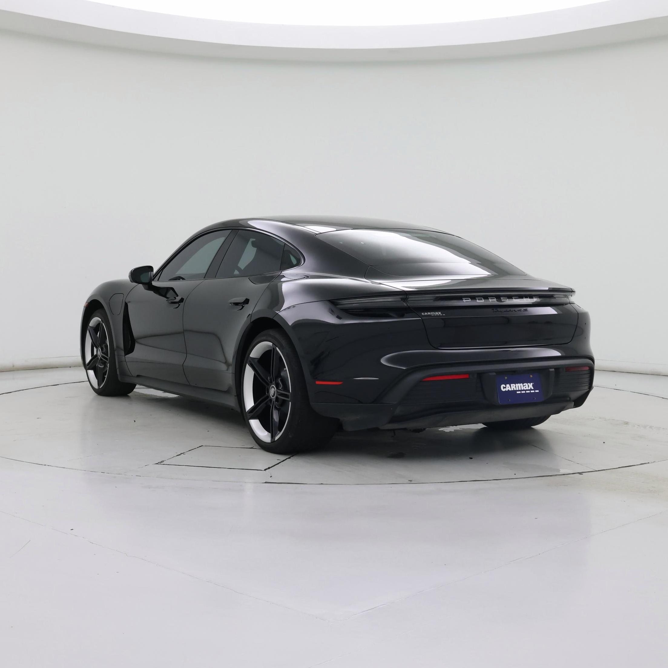 Thumbnail: 2021 Porsche Taycan - 2
