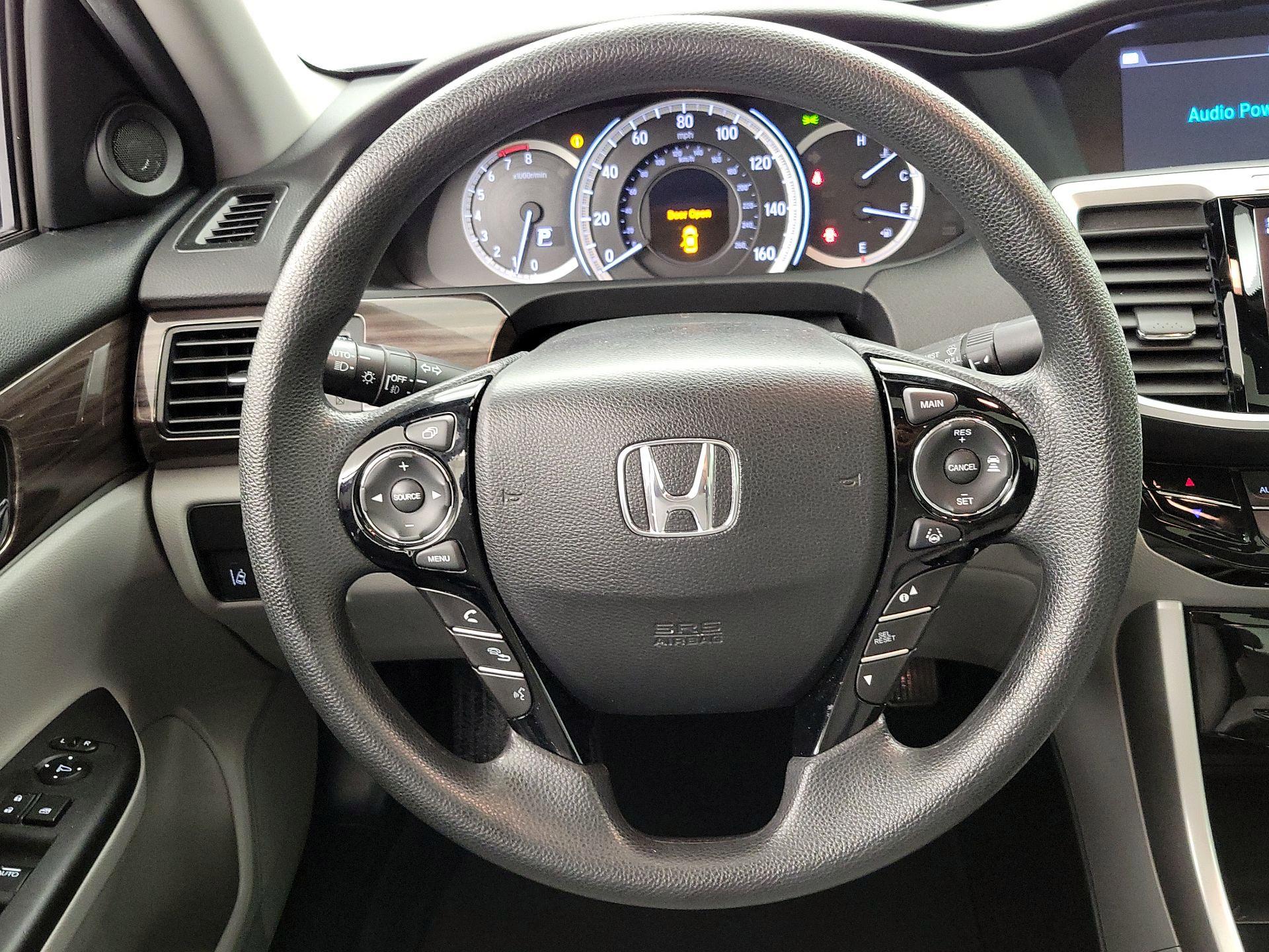 Thumbnail: 2016 Honda Accord - 10