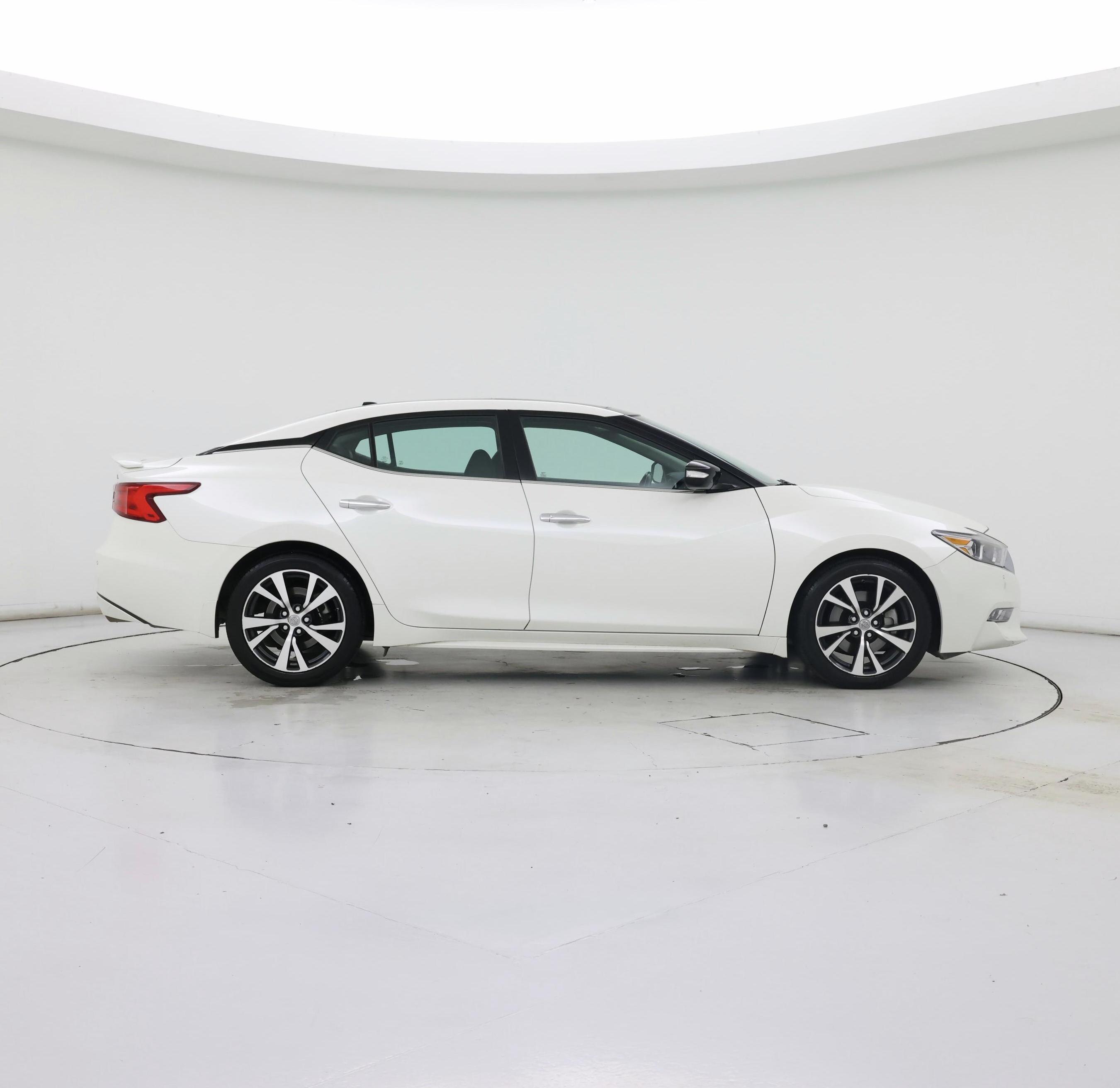 Thumbnail: 2017 Nissan Maxima - 7
