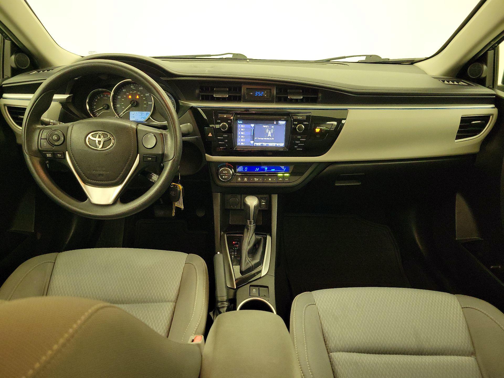 Thumbnail: 2016 Toyota Corolla - 9