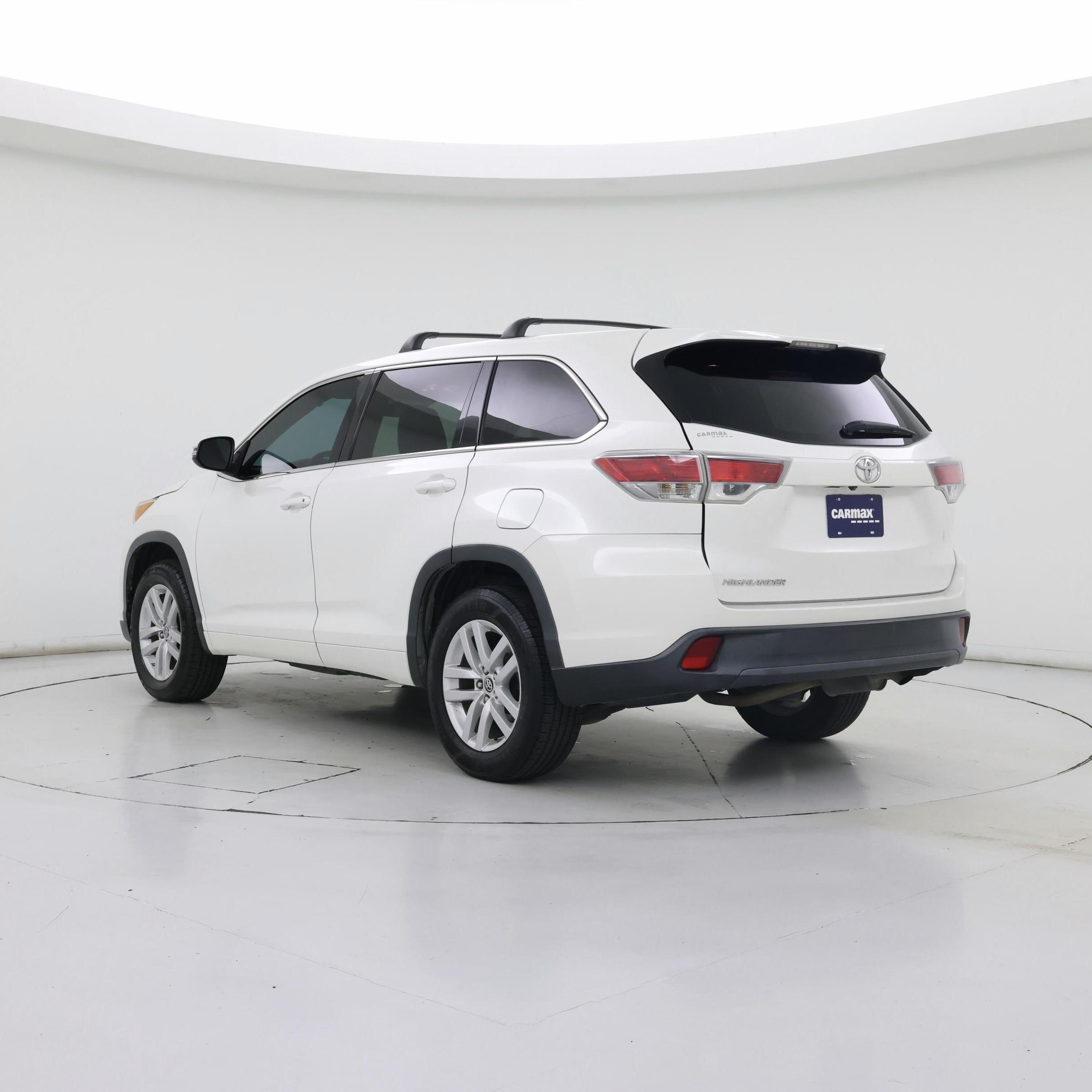 Thumbnail: 2016 Toyota Highlander - 2