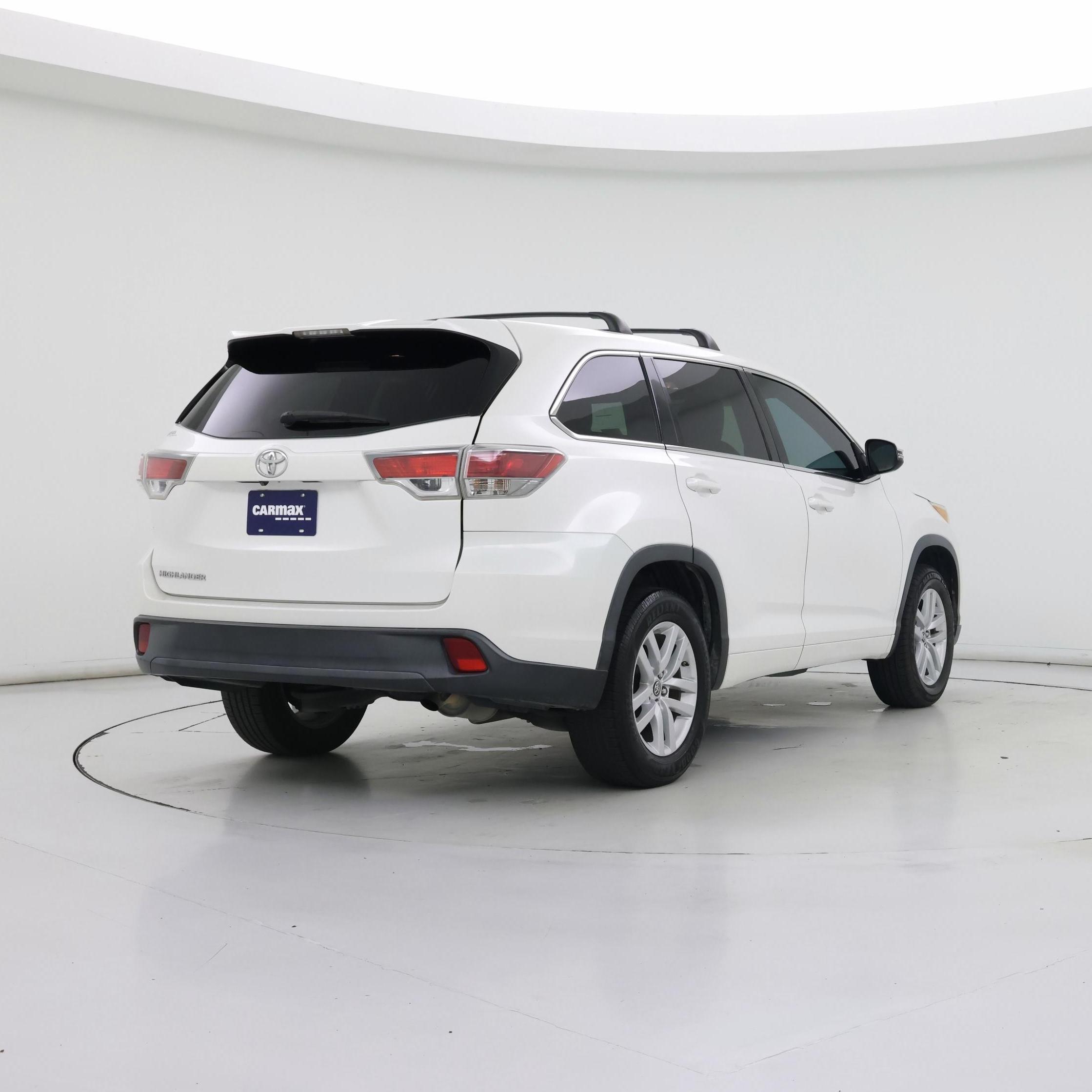 Thumbnail: 2016 Toyota Highlander - 8