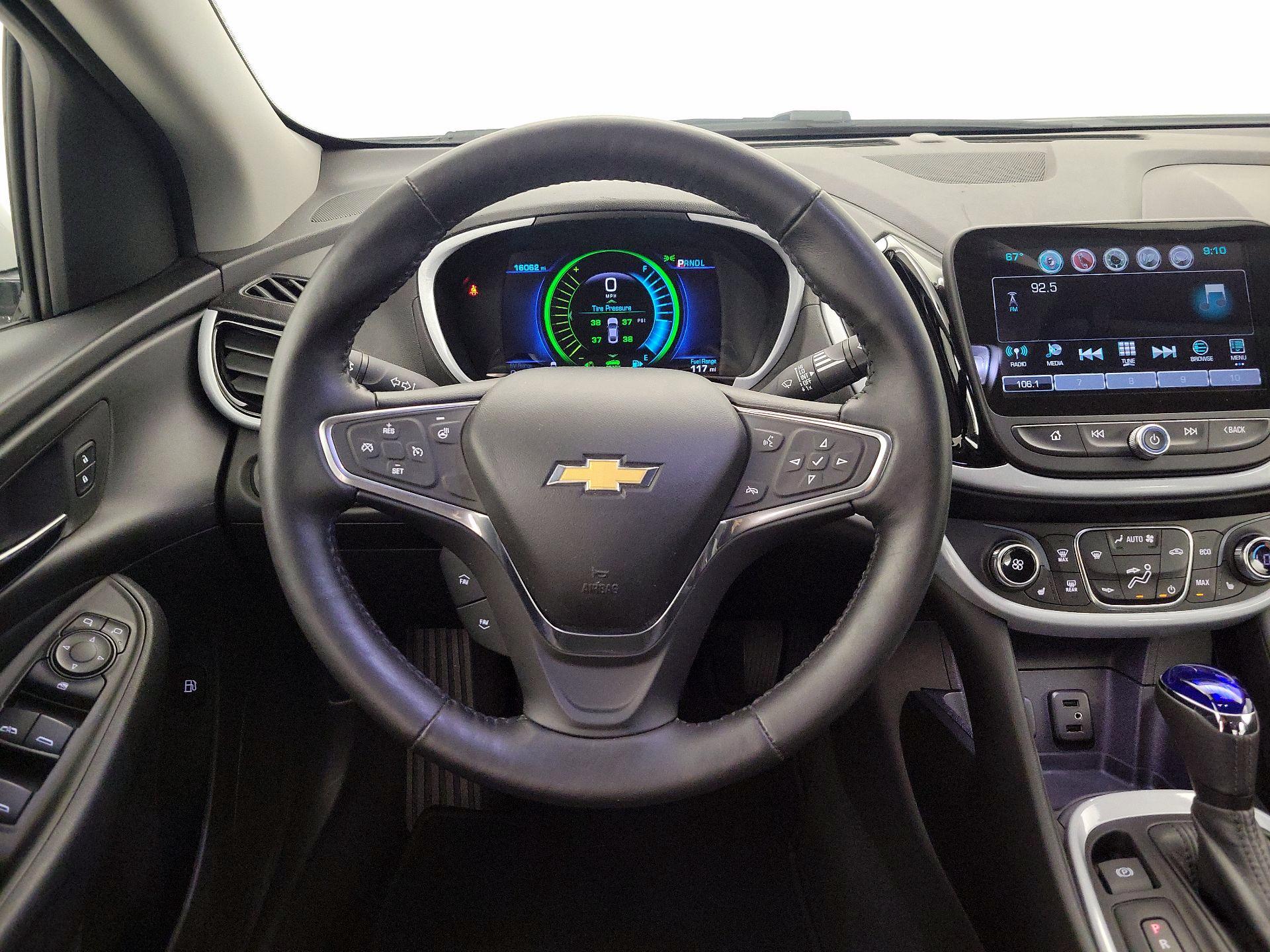 Thumbnail: 2017 Chevrolet Volt - 10