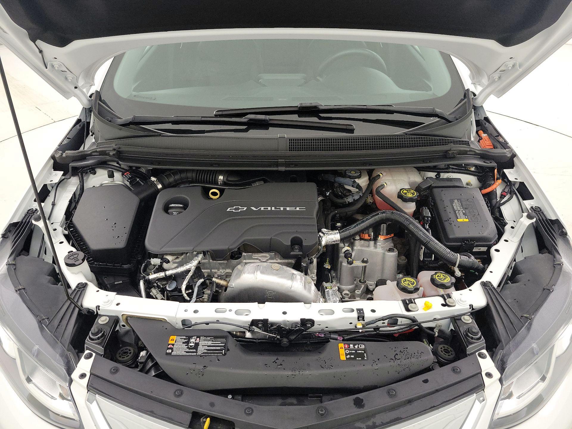 Thumbnail: 2017 Chevrolet Volt - 20
