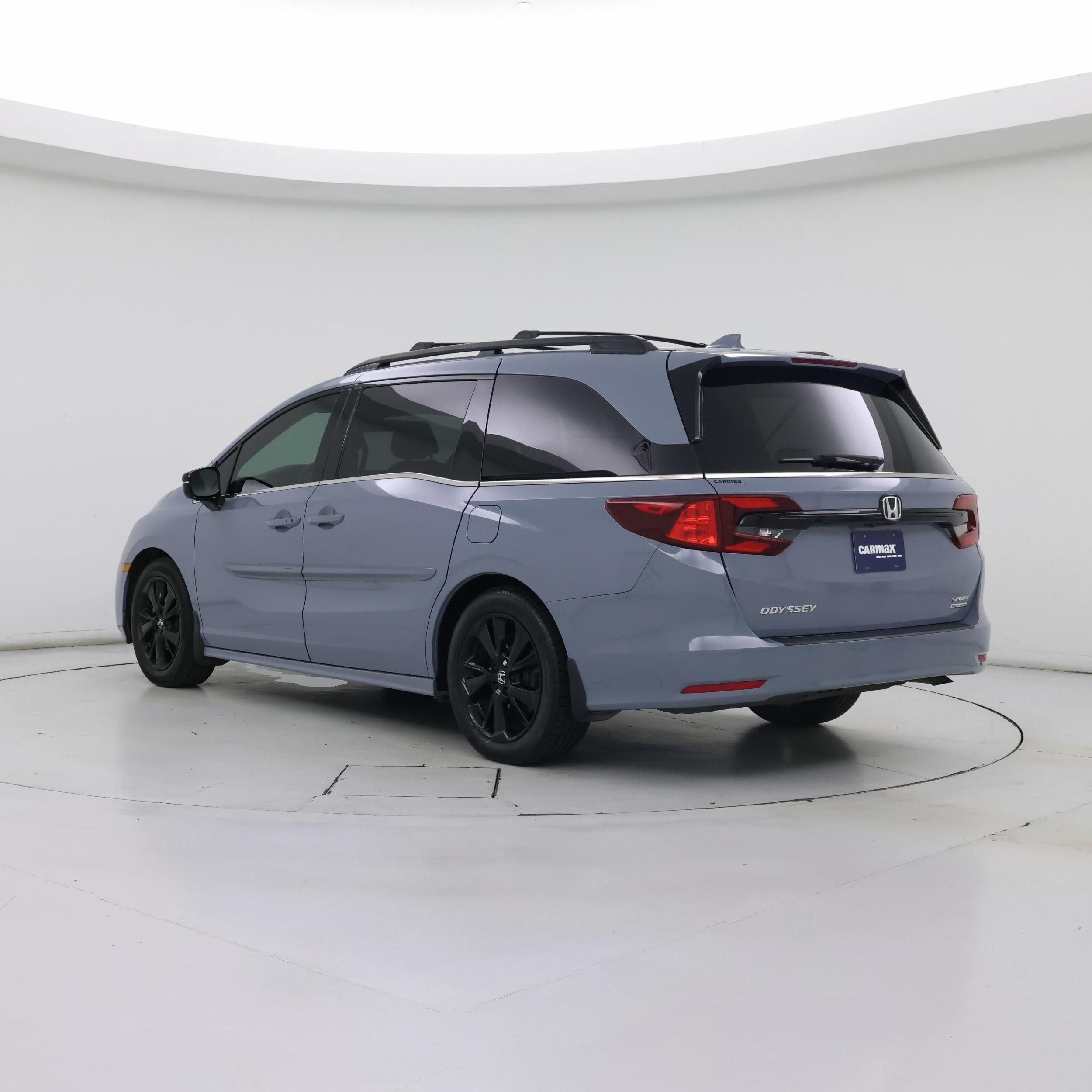 Thumbnail: 2023 Honda Odyssey - 2