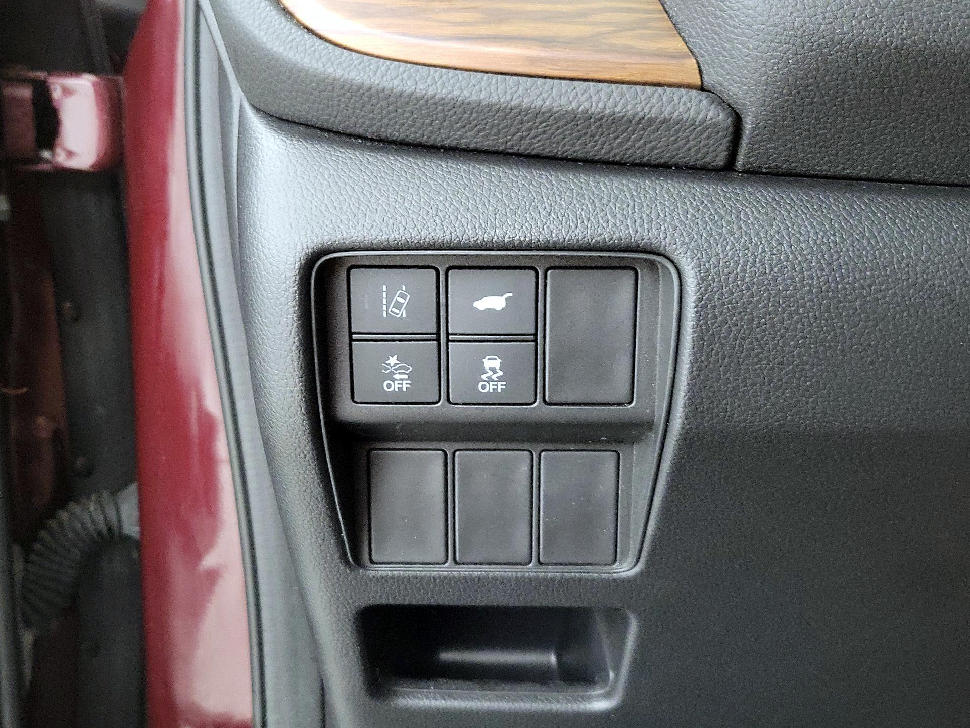 Thumbnail: 2017 Honda CR-V - 13