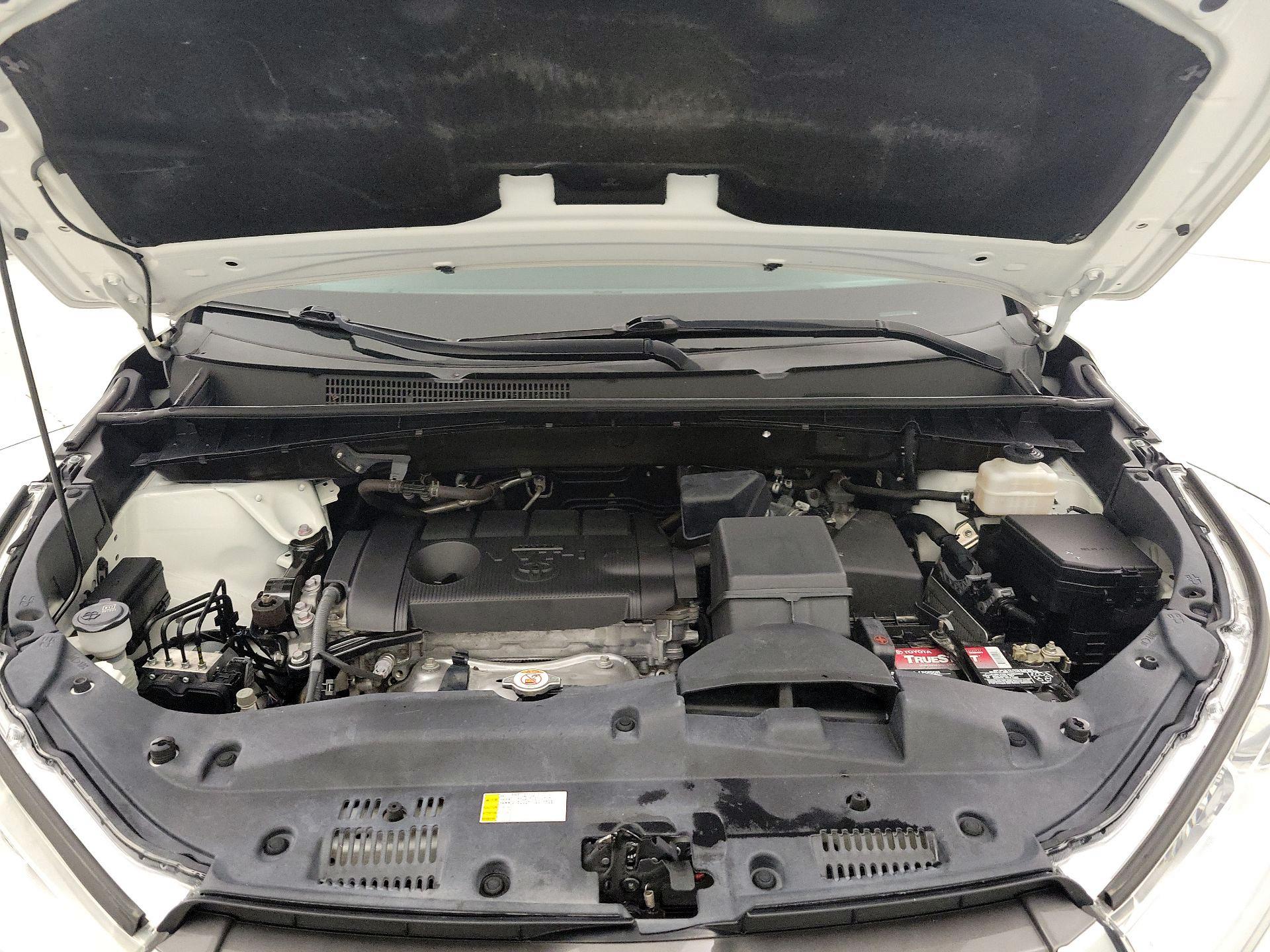 Thumbnail: 2019 Toyota Highlander - 20