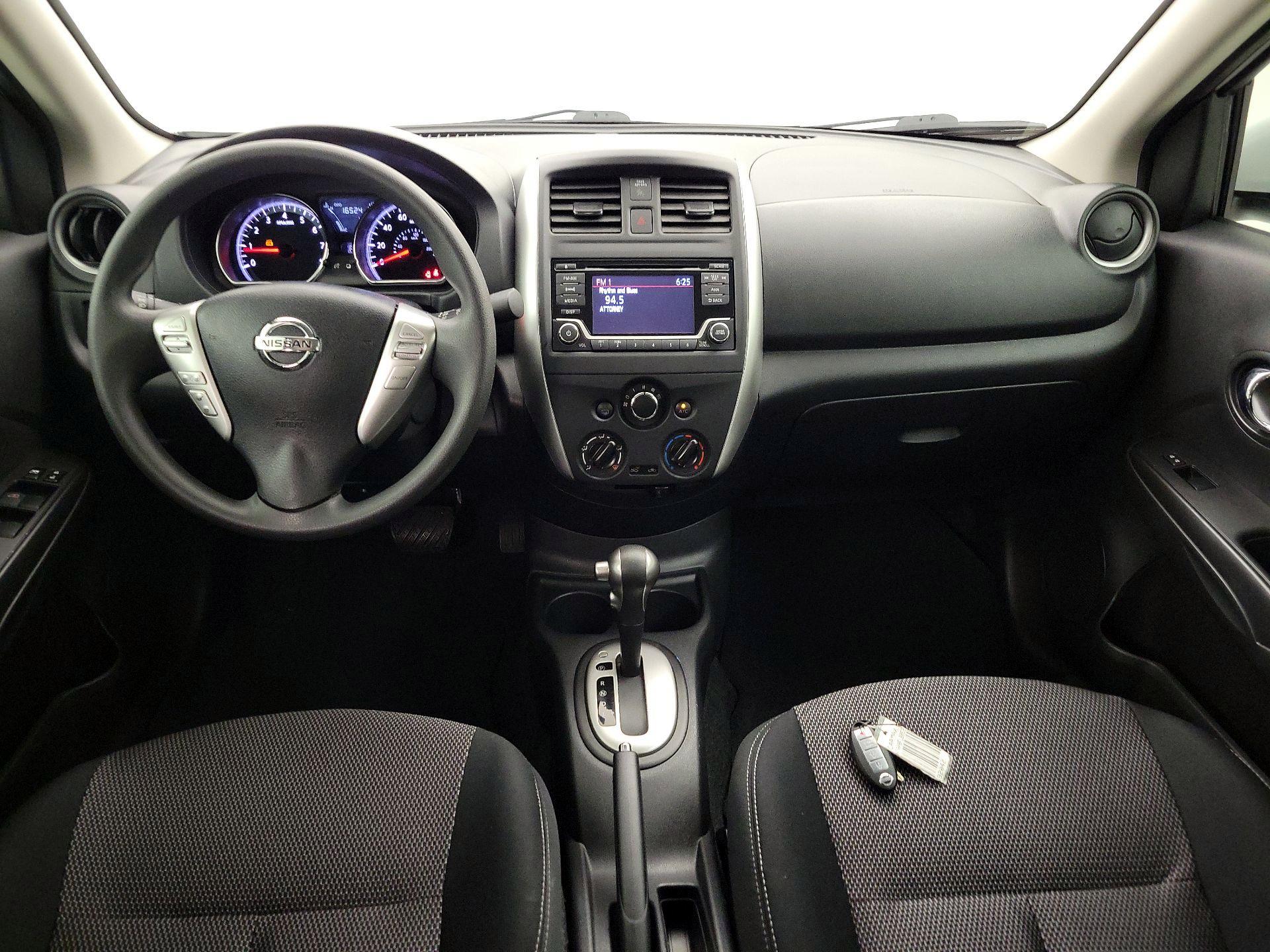 Thumbnail: 2015 Nissan Versa - 9