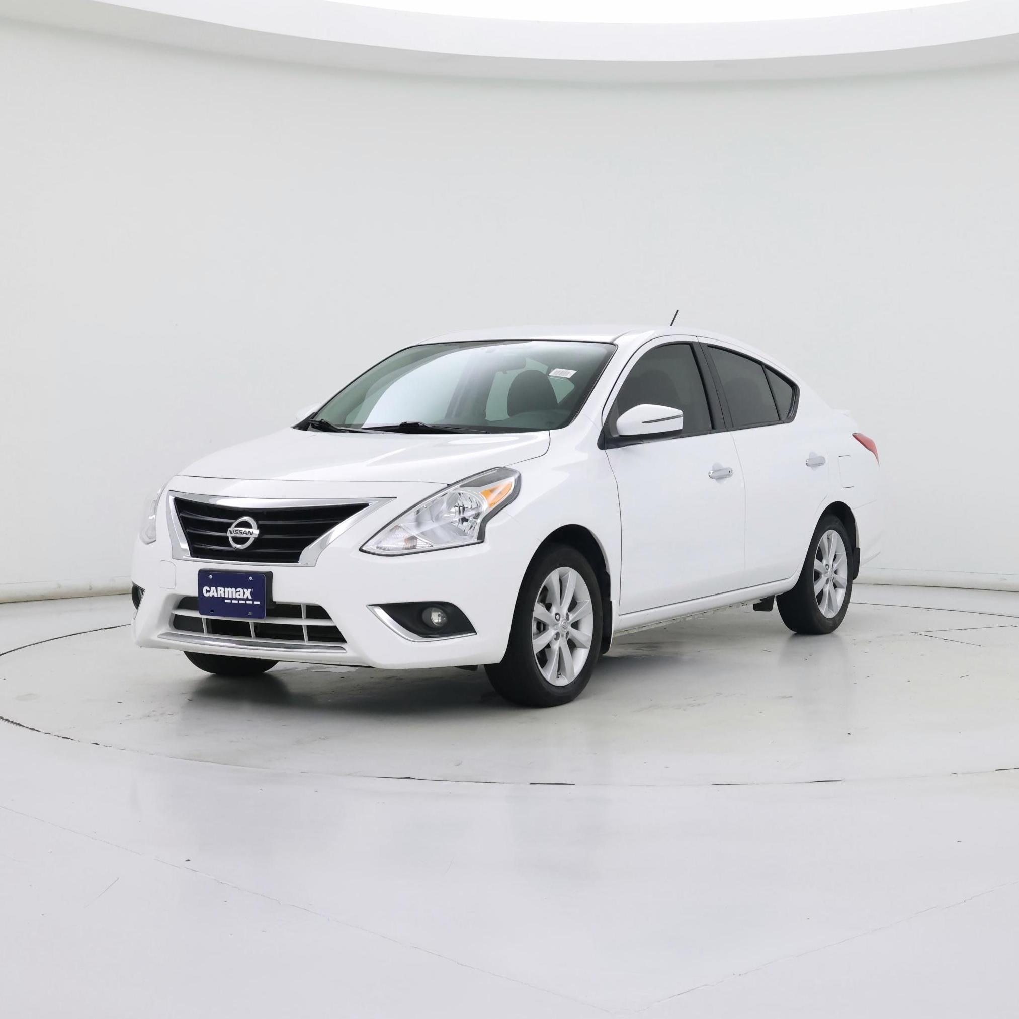 Thumbnail: 2015 Nissan Versa - 4