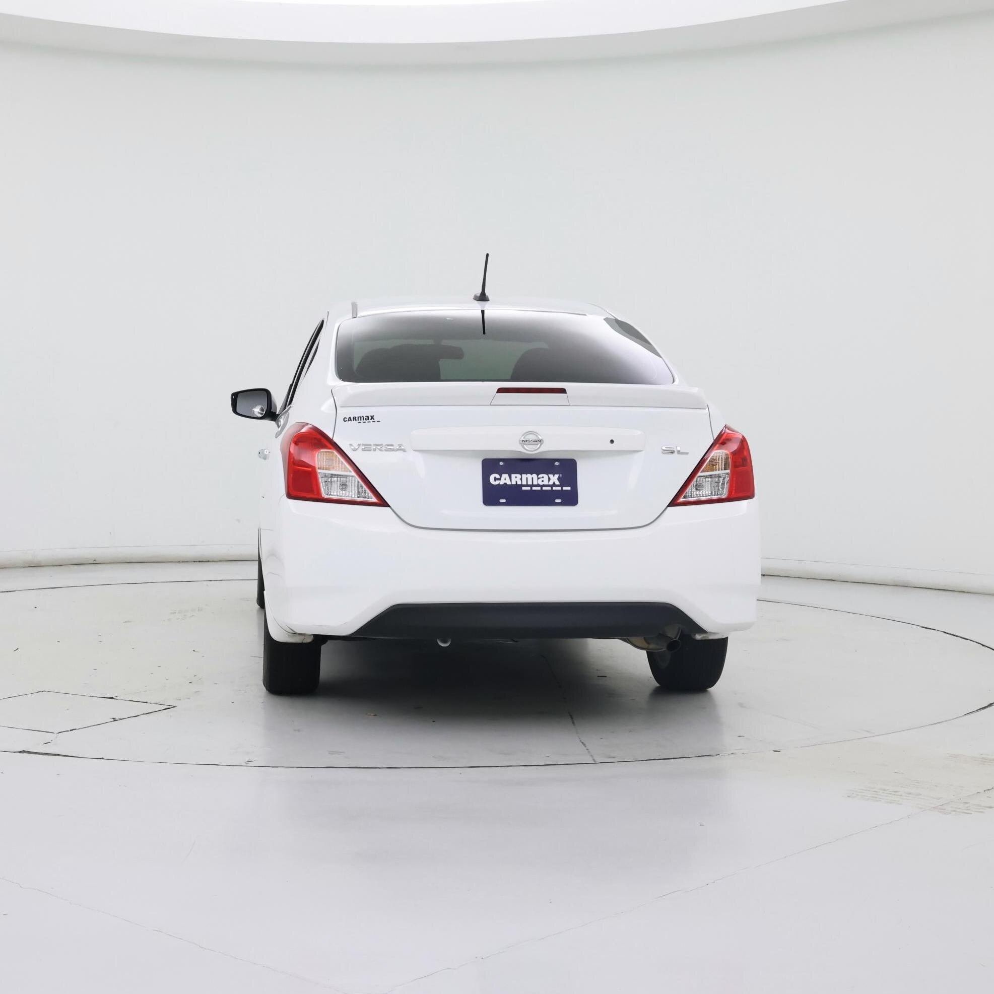 Thumbnail: 2015 Nissan Versa - 6