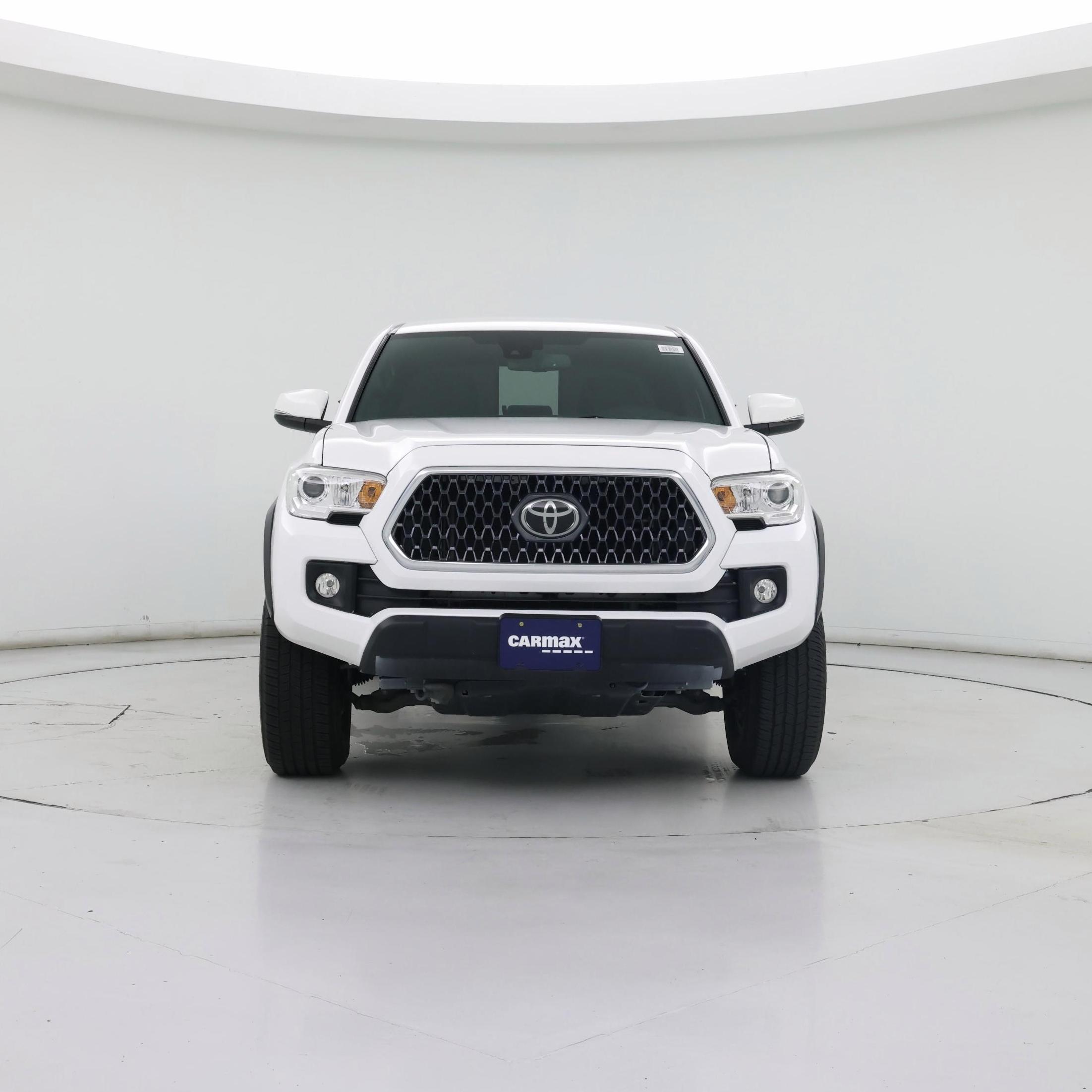 Thumbnail: 2019 Toyota Tacoma - 5