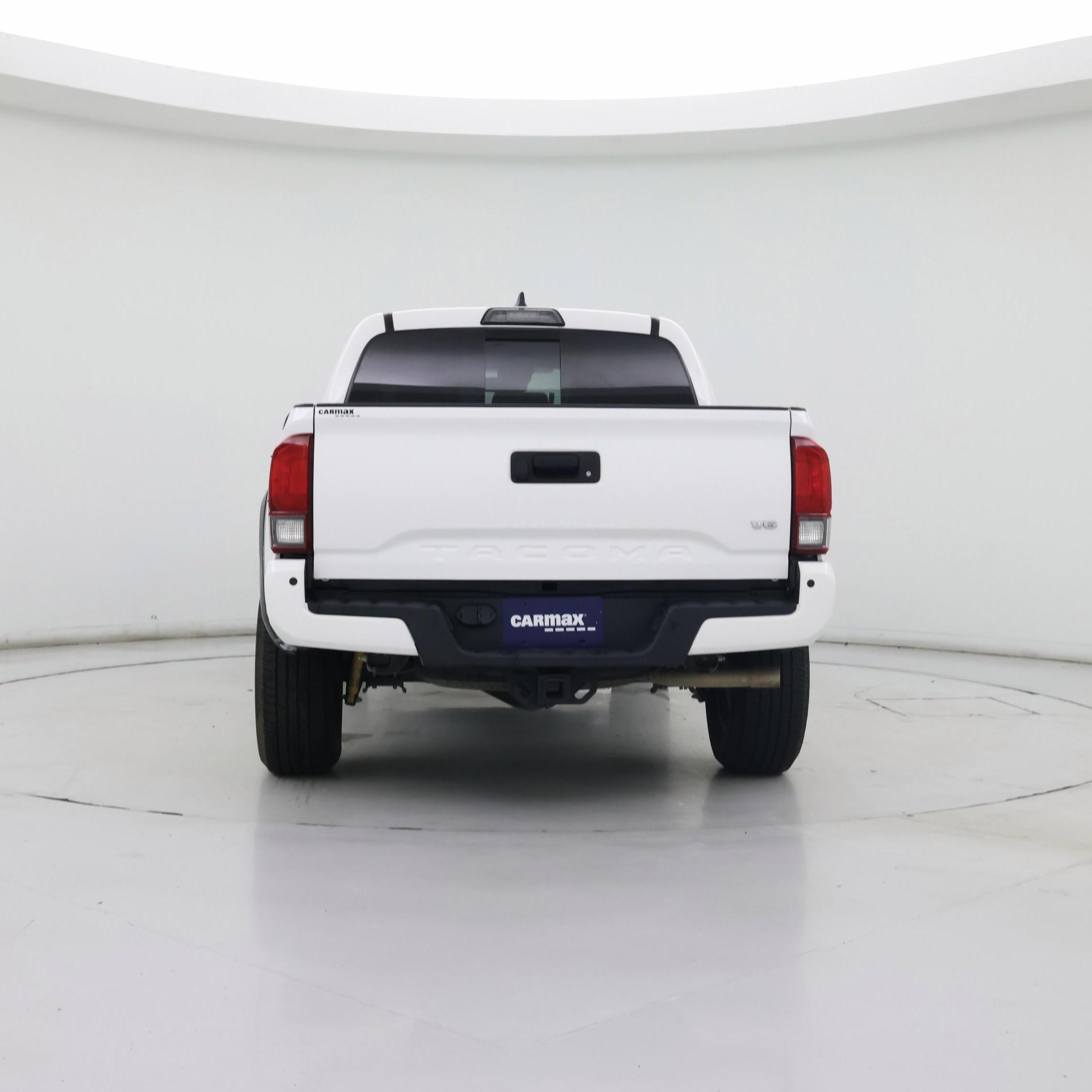 Thumbnail: 2019 Toyota Tacoma - 6