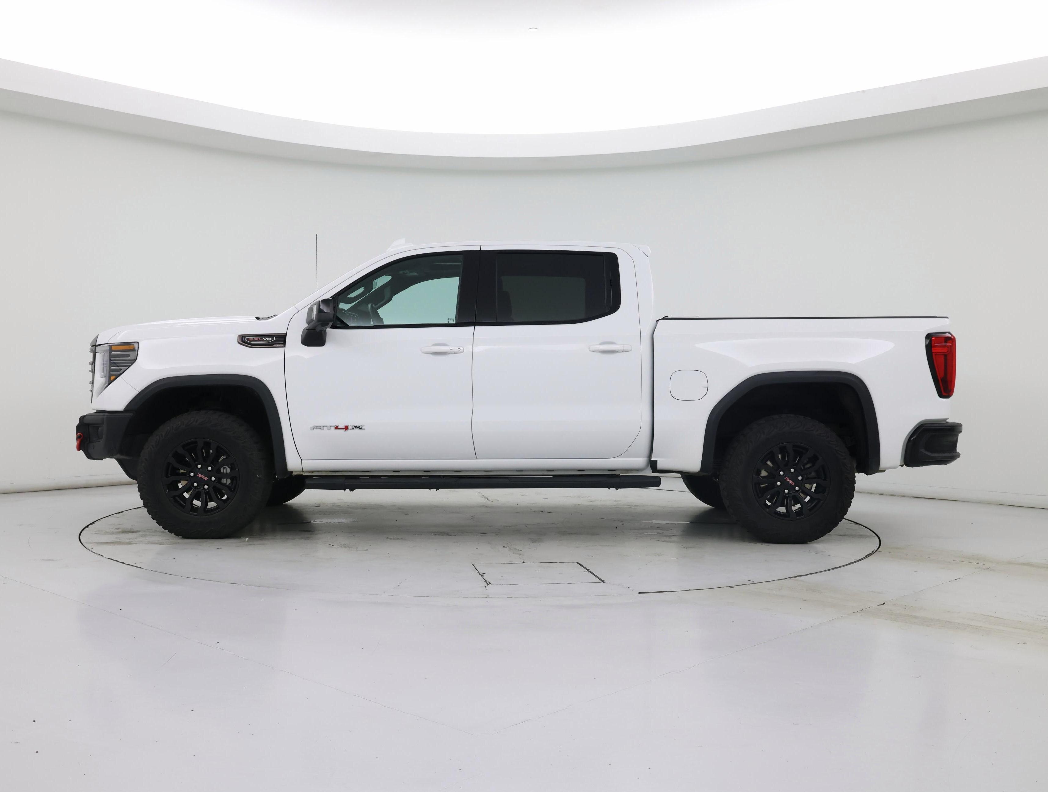 Thumbnail: 2023 GMC Sierra 1500 - 3