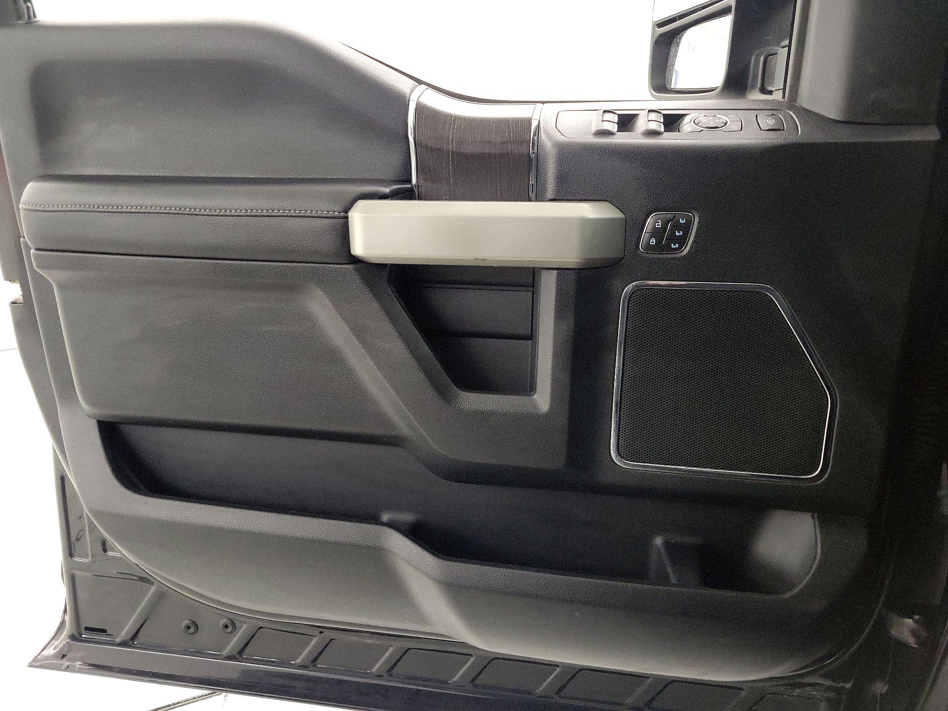 Thumbnail: 2020 Ford F-250 - 12