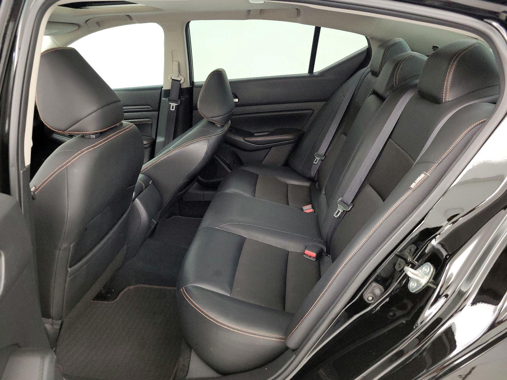 Thumbnail: 2019 Nissan Altima - 20