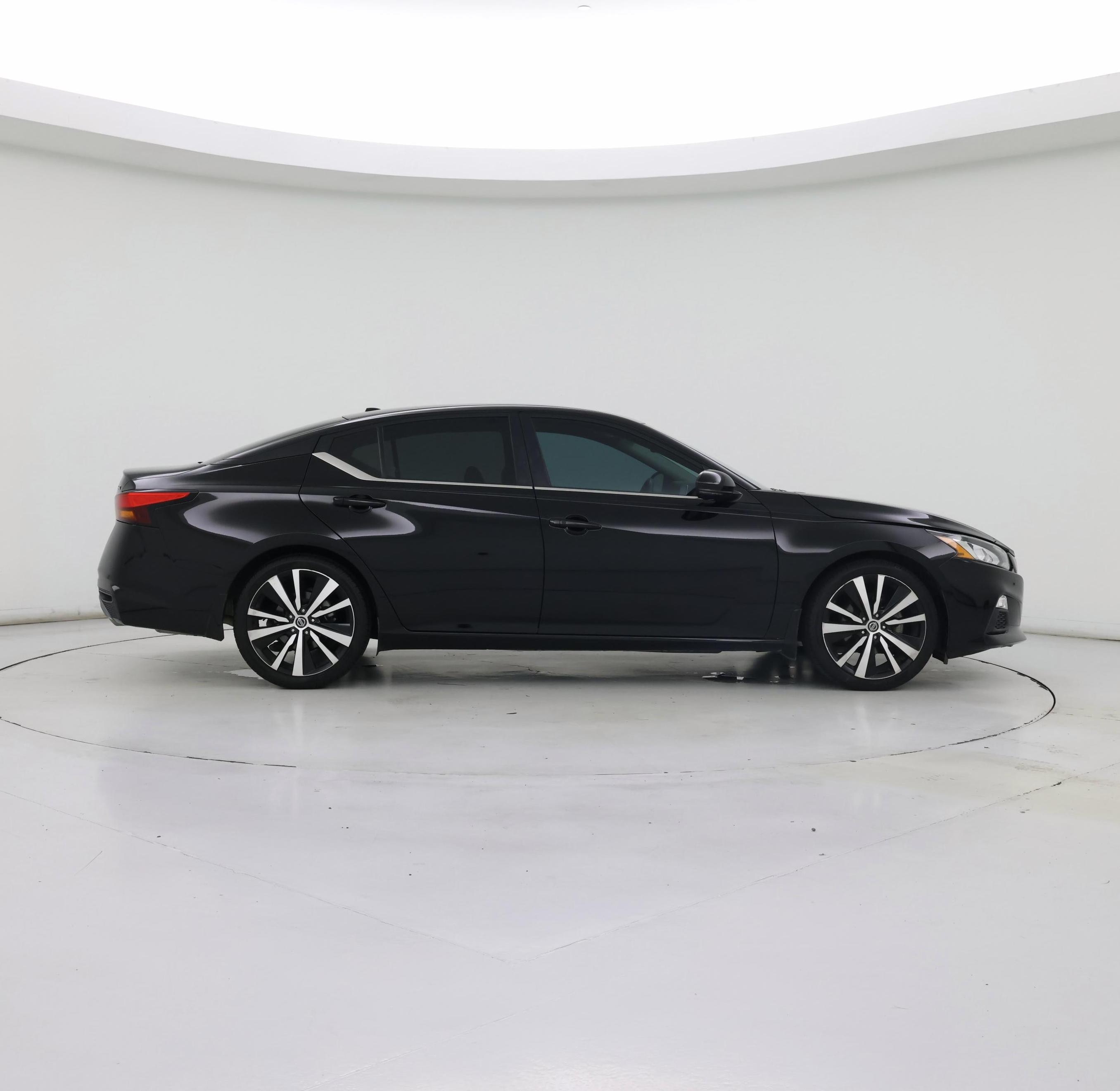 Thumbnail: 2019 Nissan Altima - 7