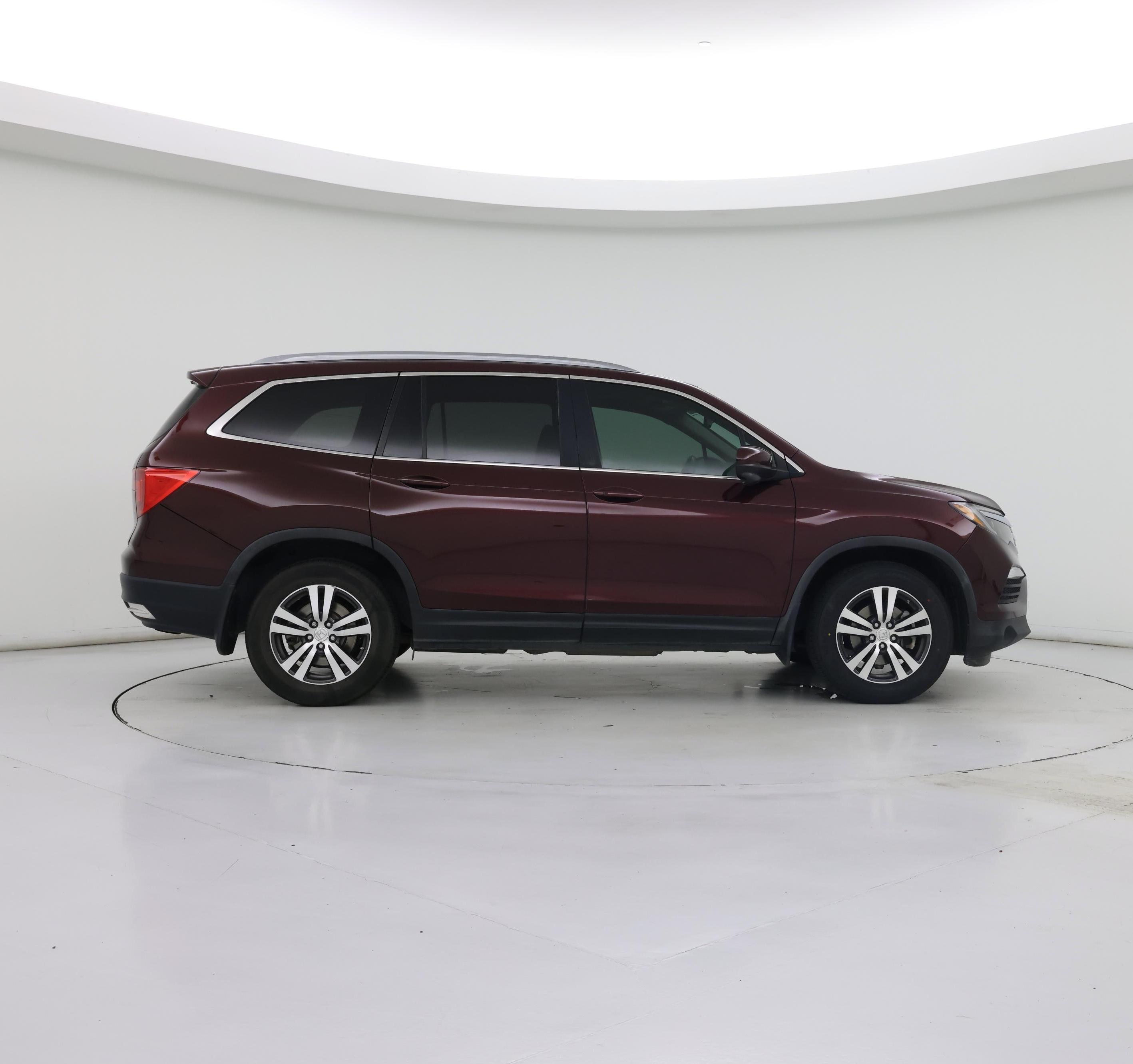 Thumbnail: 2016 Honda Pilot - 7