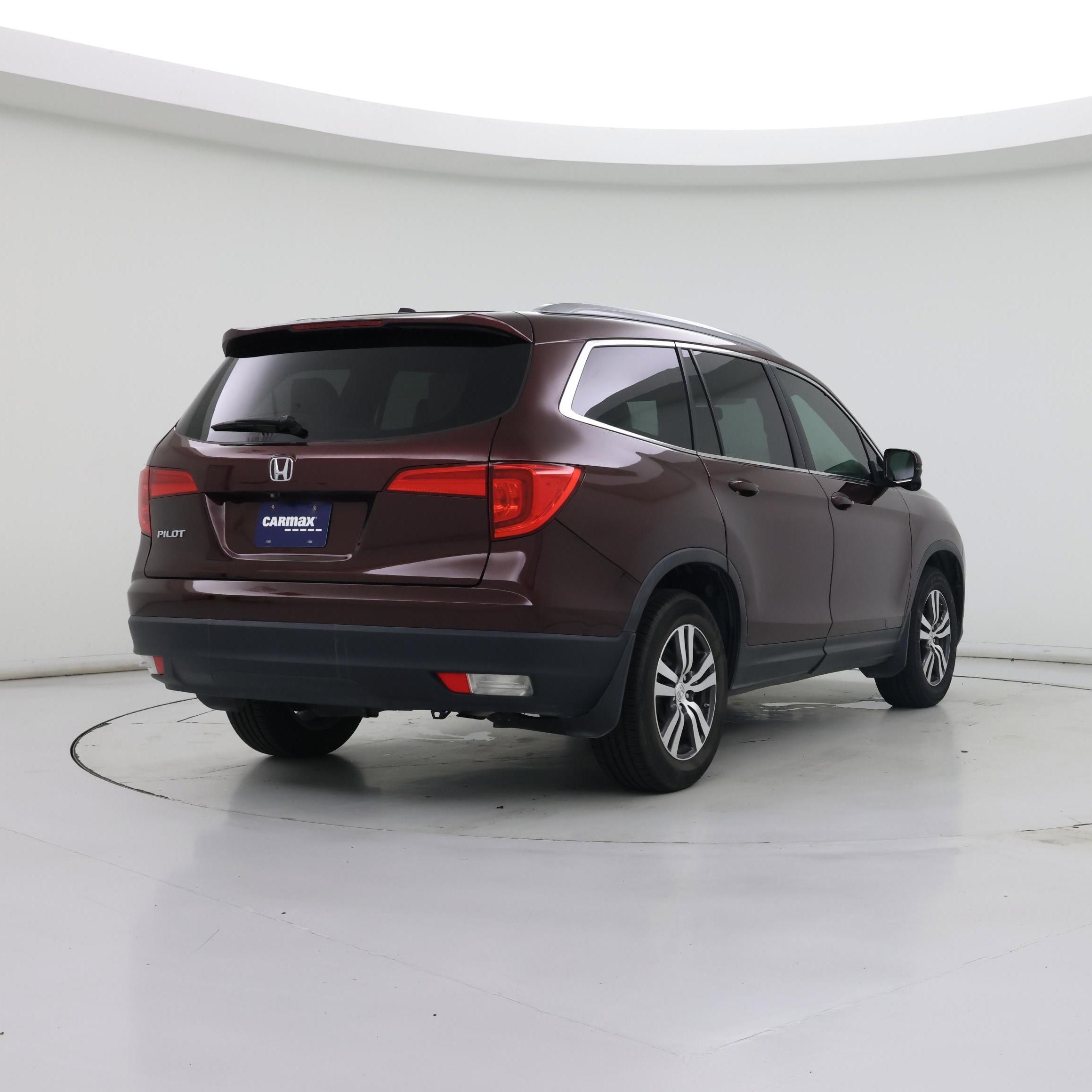 Thumbnail: 2016 Honda Pilot - 8