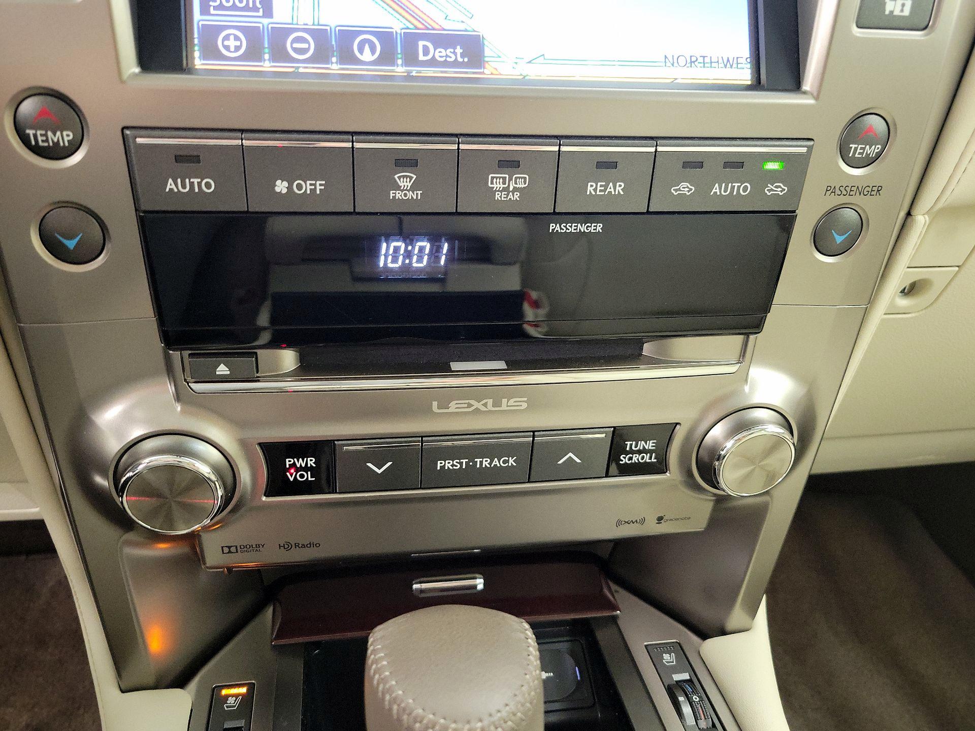Thumbnail: 2014 Lexus GX - 17