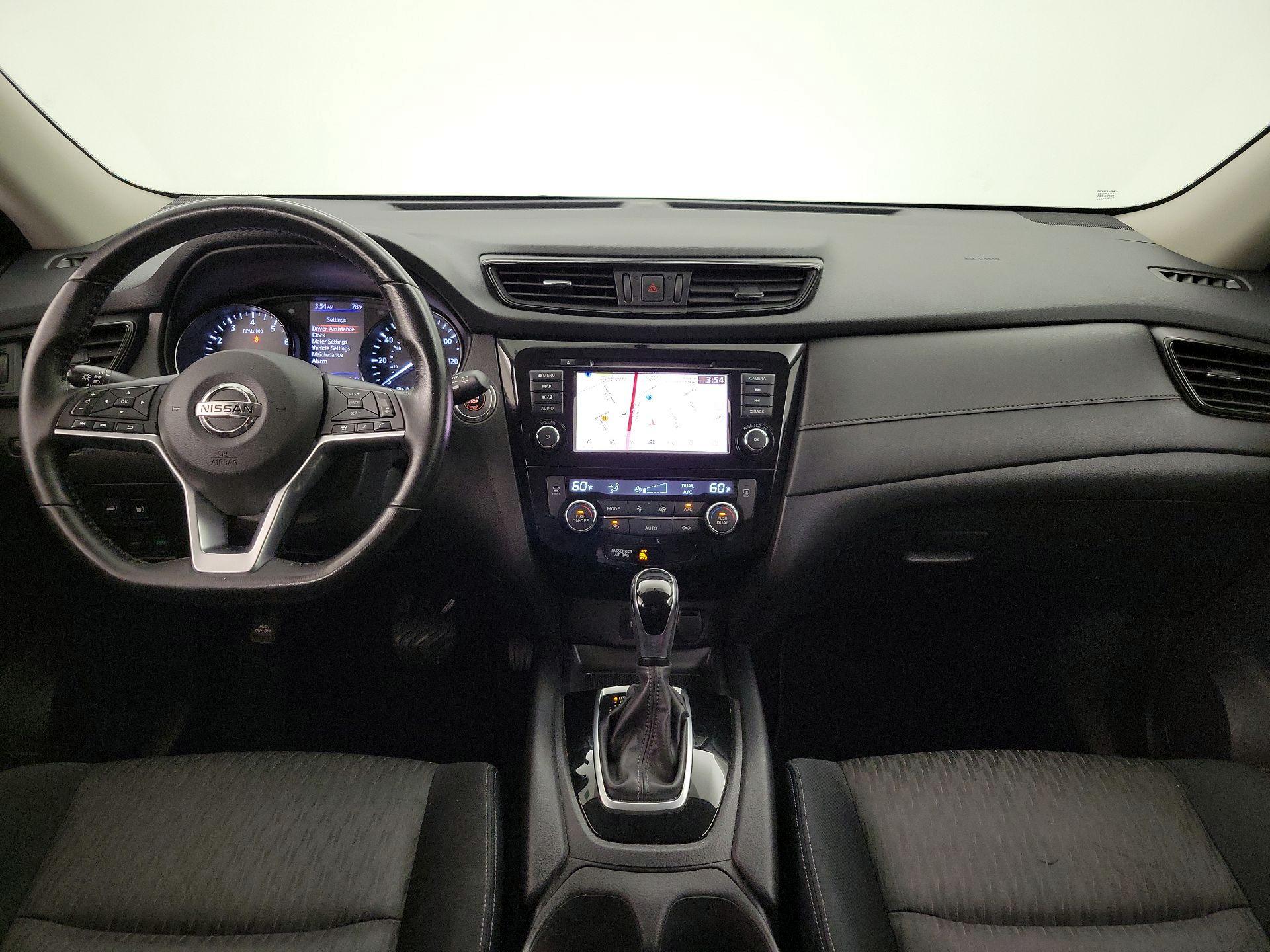 Thumbnail: 2018 Nissan Rogue - 9
