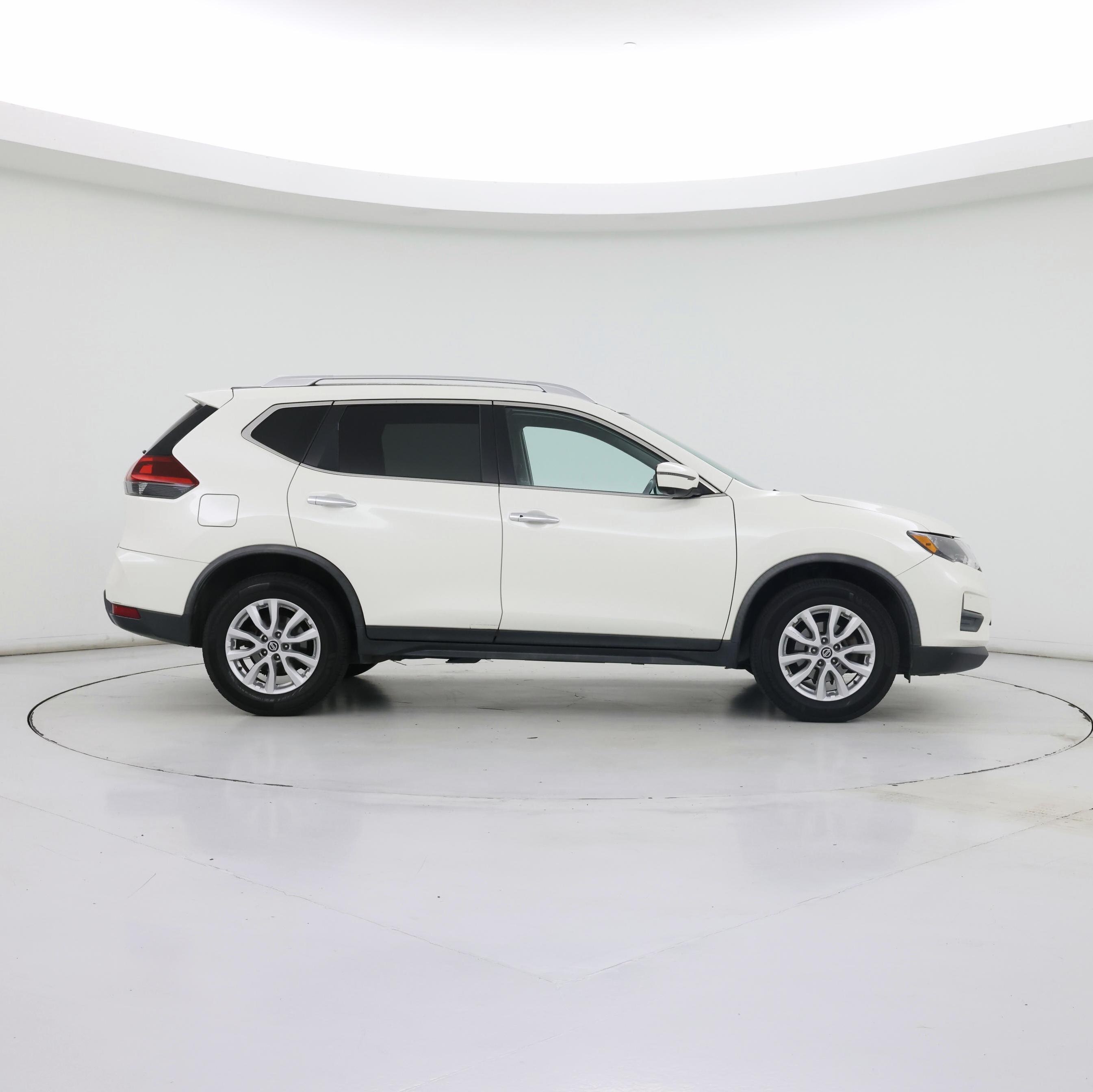 Thumbnail: 2018 Nissan Rogue - 7