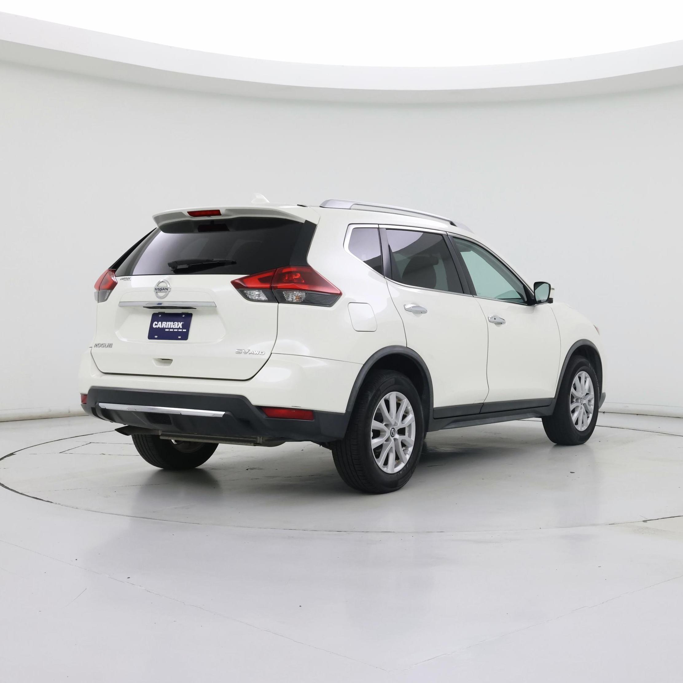 Thumbnail: 2018 Nissan Rogue - 8