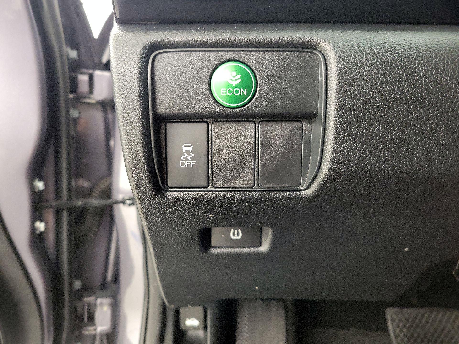 Thumbnail: 2016 Honda Accord - 13