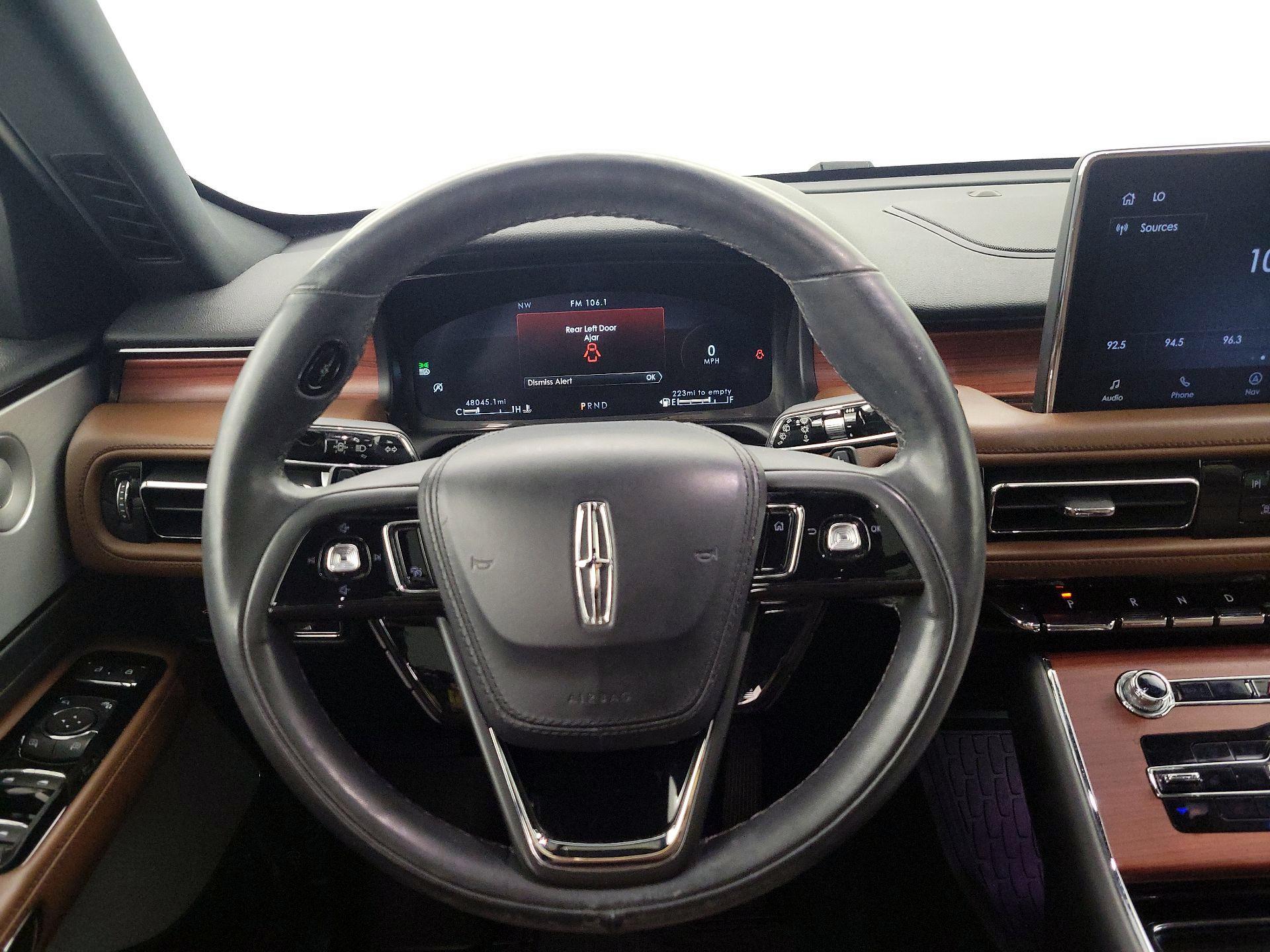Thumbnail: 2022 Lincoln Aviator - 10