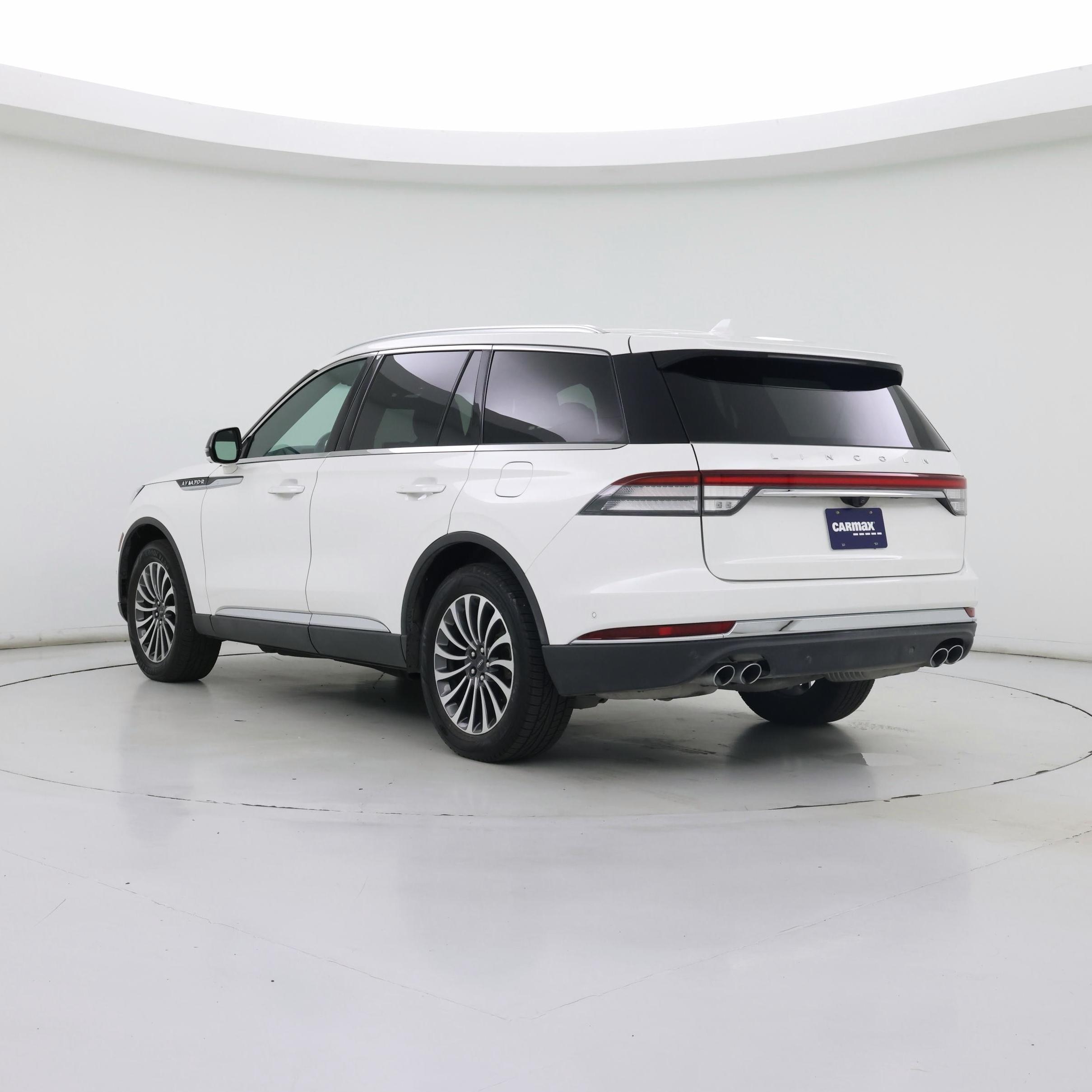Thumbnail: 2022 Lincoln Aviator - 2
