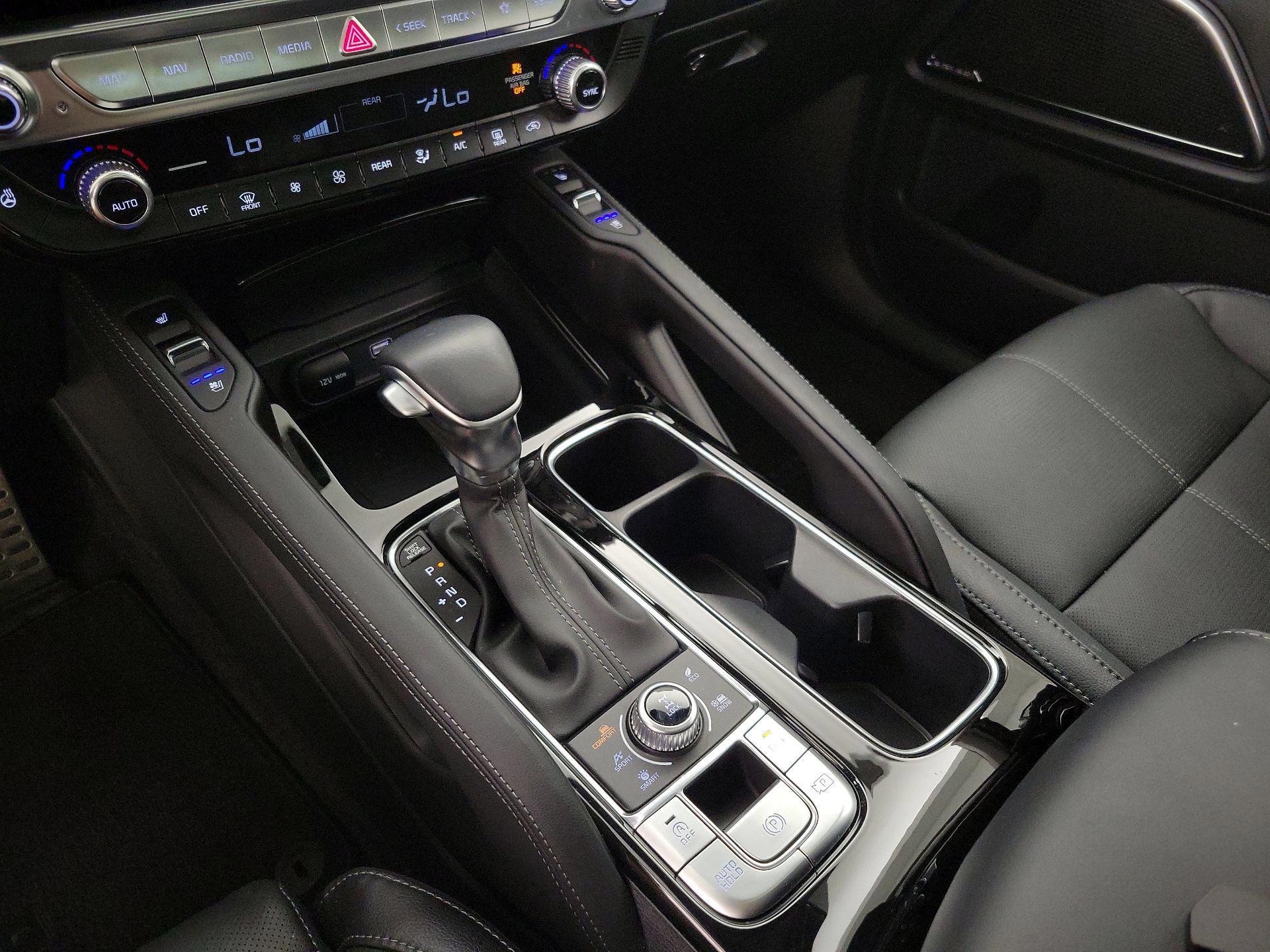Thumbnail: 2024 Kia Telluride - 17