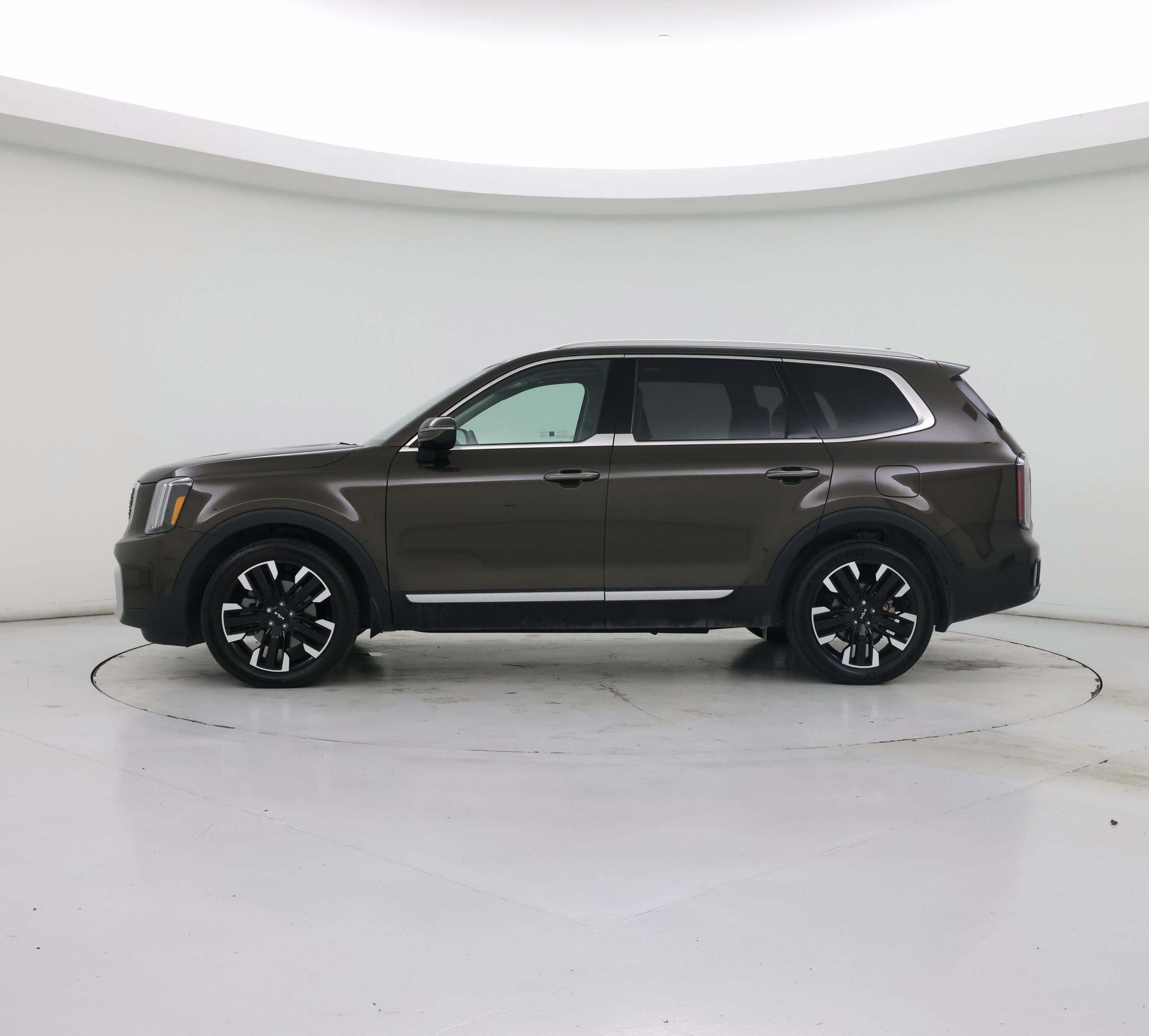 Thumbnail: 2024 Kia Telluride - 3