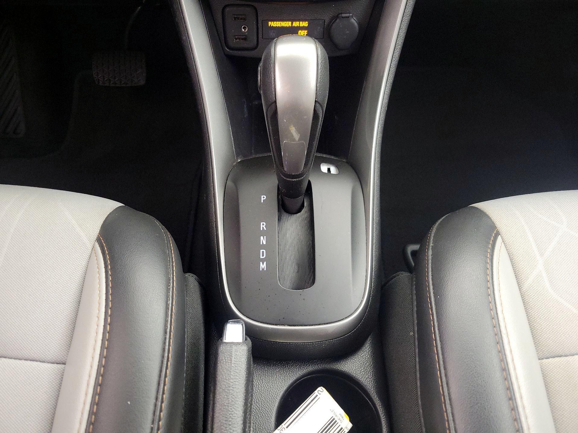 Thumbnail: 2020 Chevrolet Trax - 17