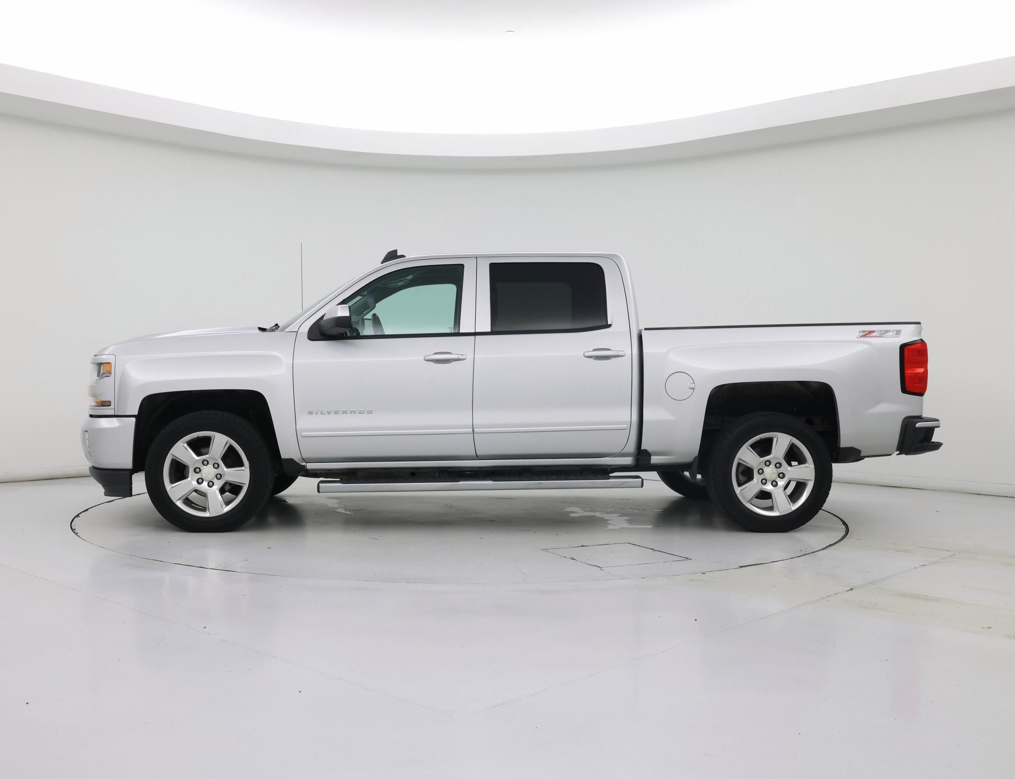 Thumbnail: 2016 Chevrolet Silverado 1500 - 3