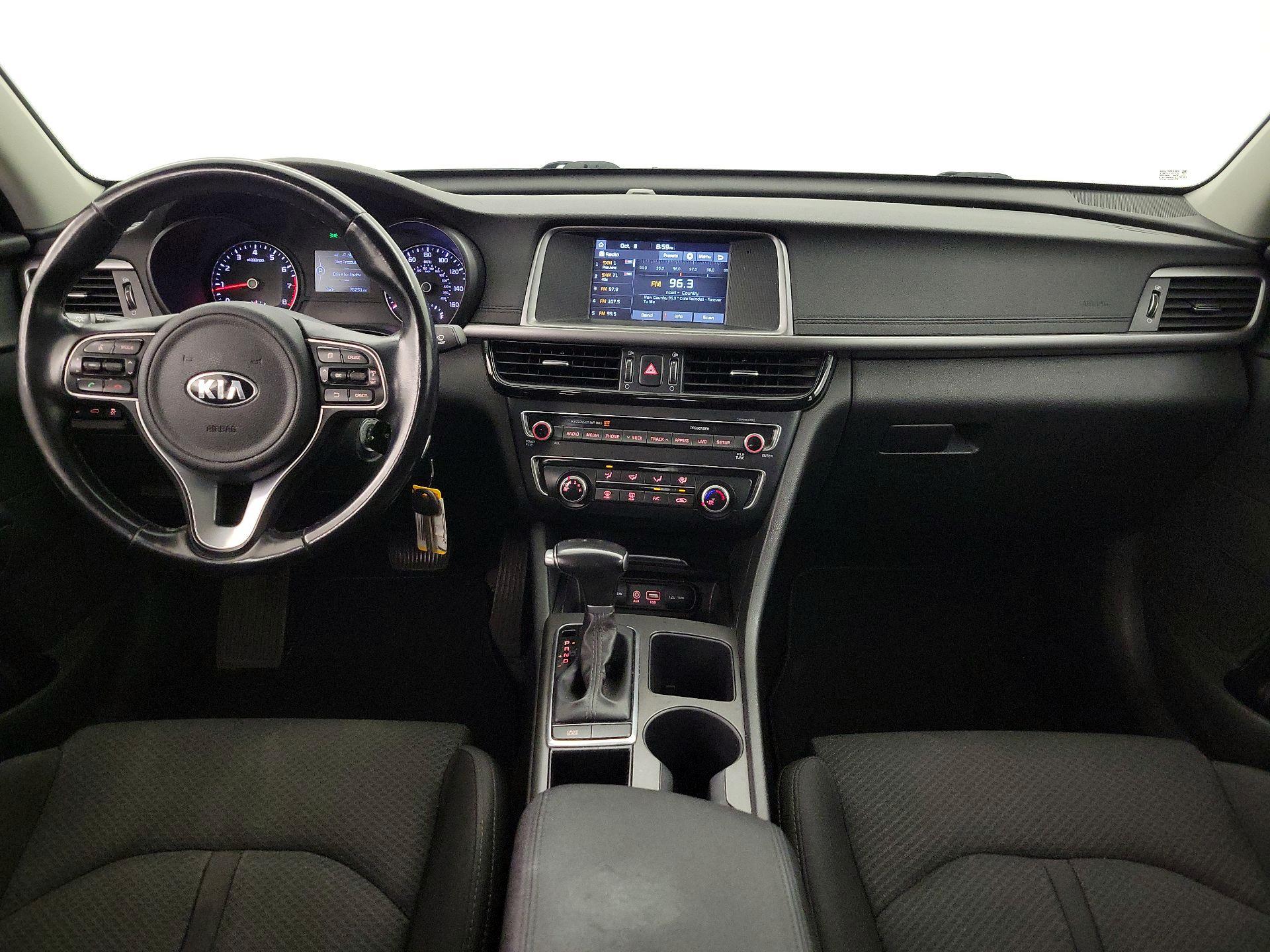 Thumbnail: 2018 Kia Optima - 9